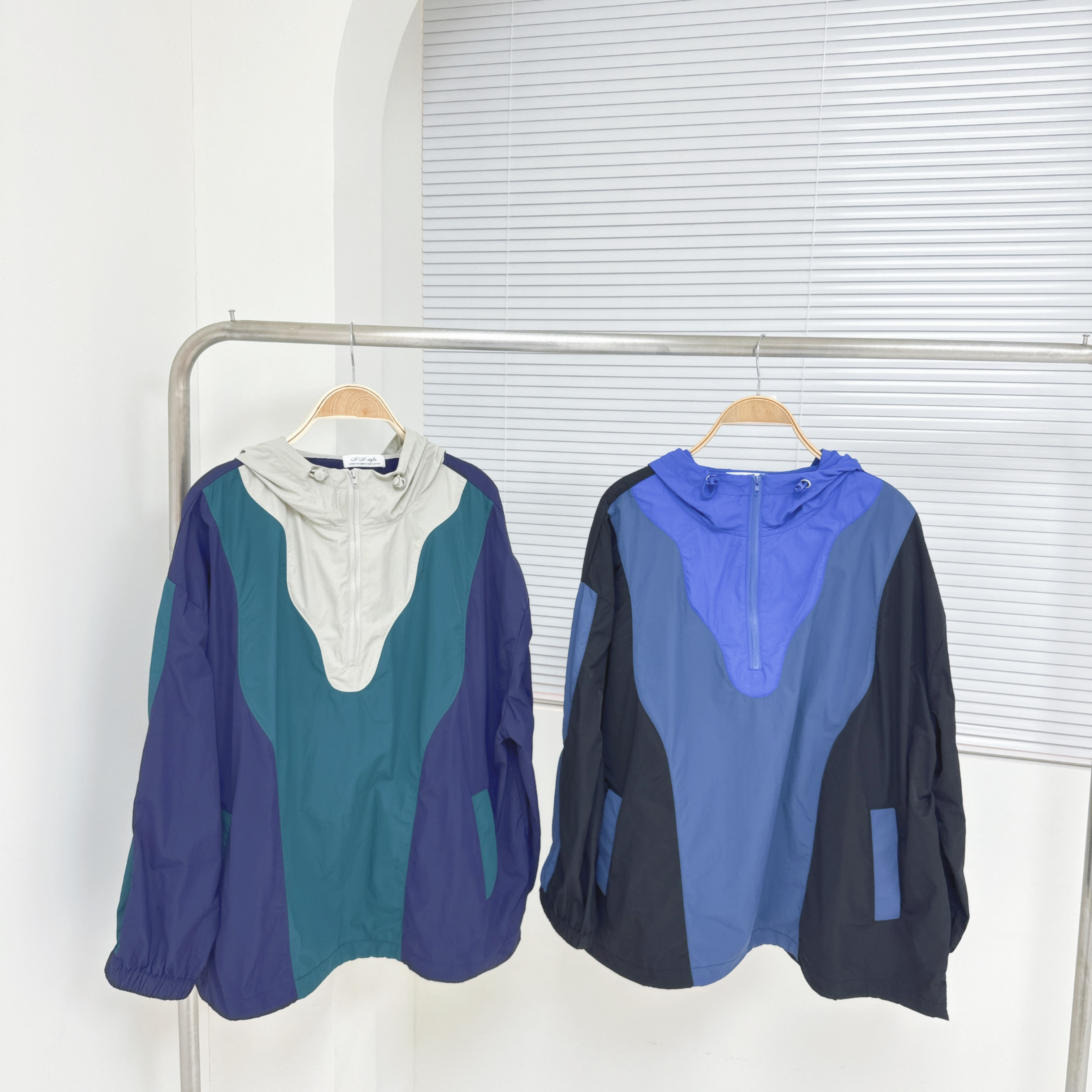 【廠家制】企領半拉鏈風衣料長袖TOP (A9-A10)