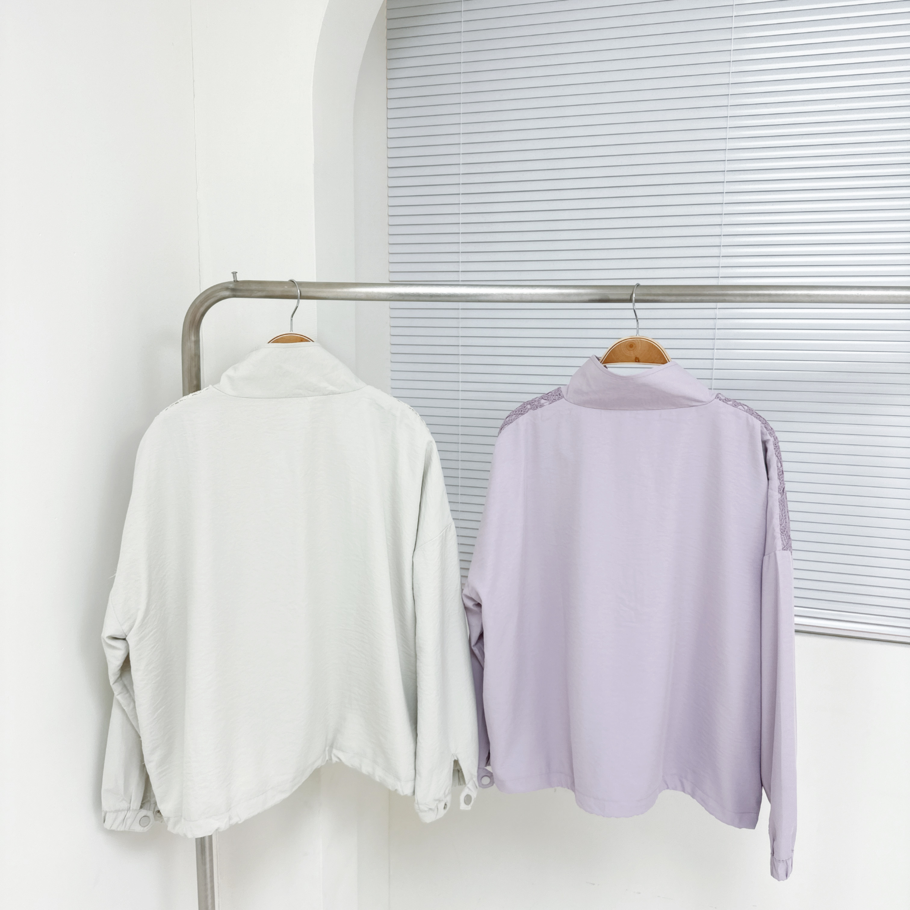 【廠家制】手勾花拉鏈風衣外套 (A1-A2)