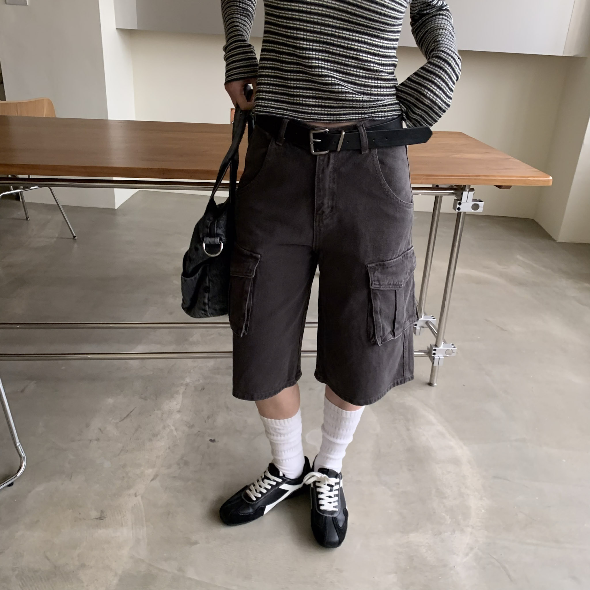 ISA_(附皮帶)Boyish Style 美式工裝七分褲_61058