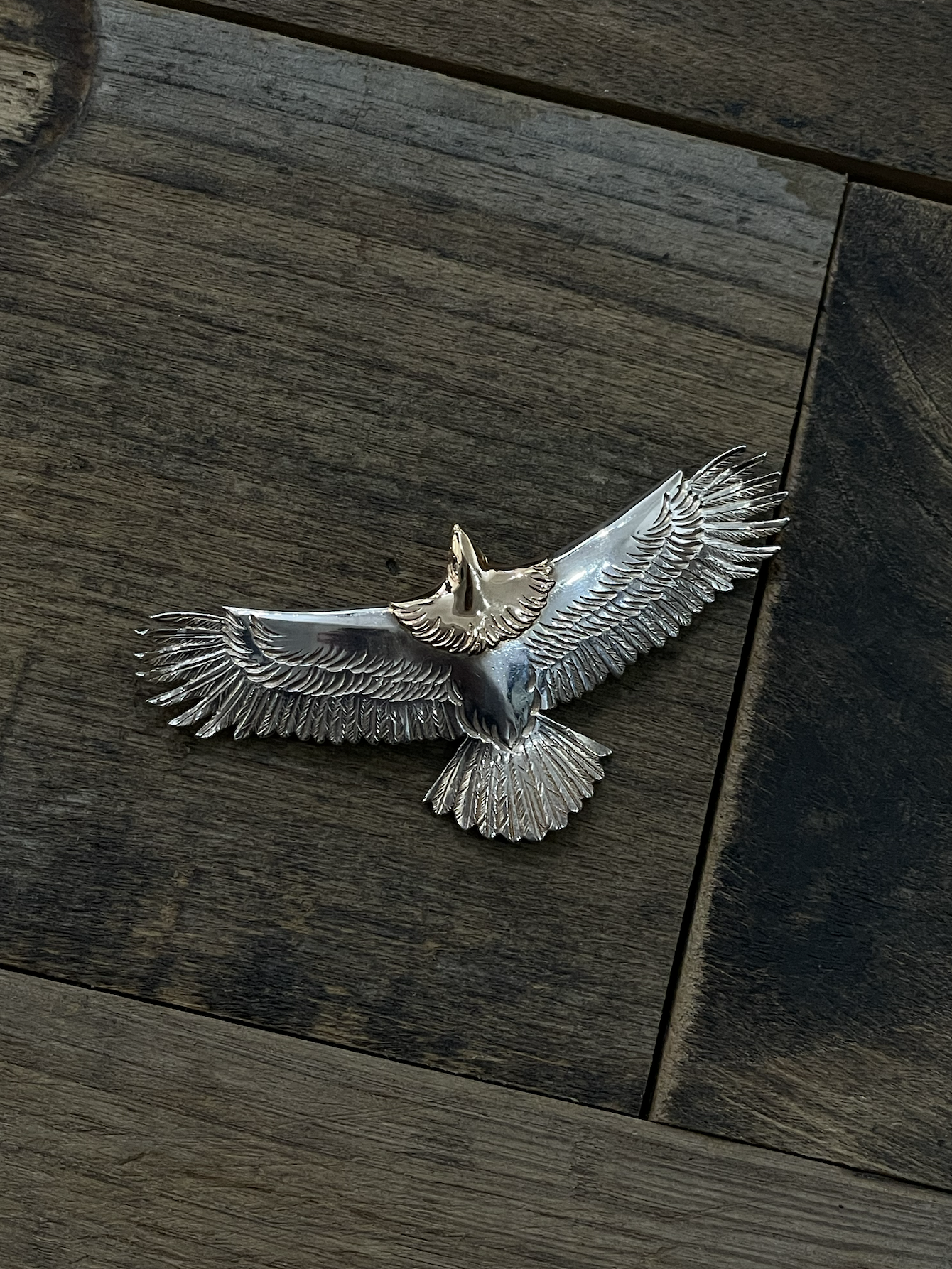 Eg-03 玫瑰金頭鷹*