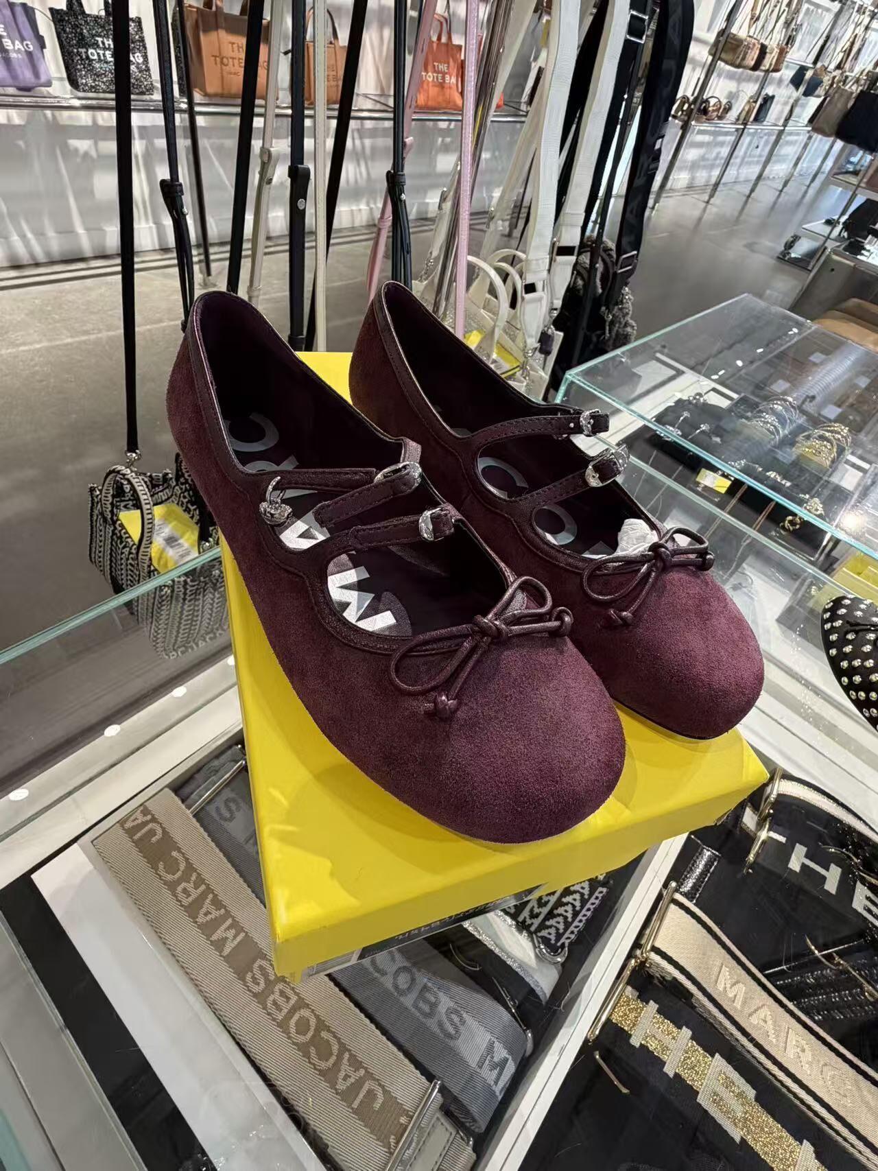 【直播】Marc Jacobs LX031228 芭蕾舞平底鞋