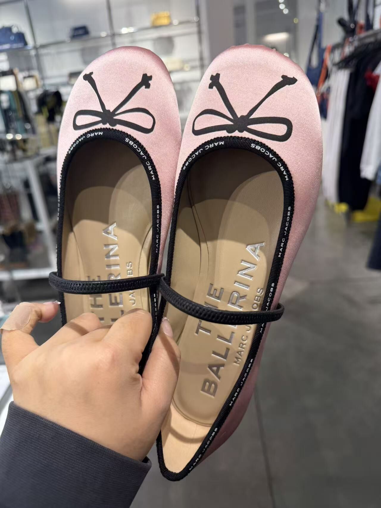 【直播】Marc Jacobs LX031231 蝴蝶結芭蕾平底鞋