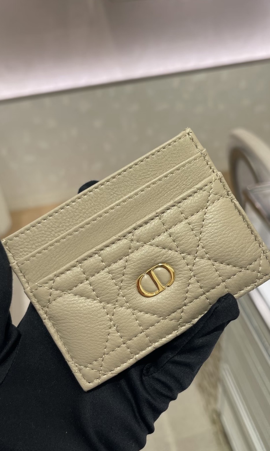 Dior Caro Freesia Cardholder 奶白色