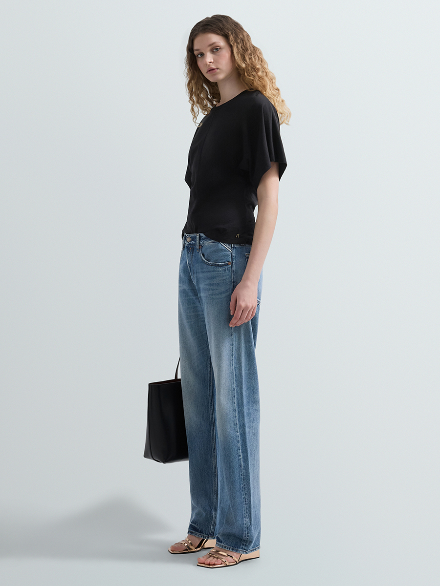 黑色五分袖修身T-shirt