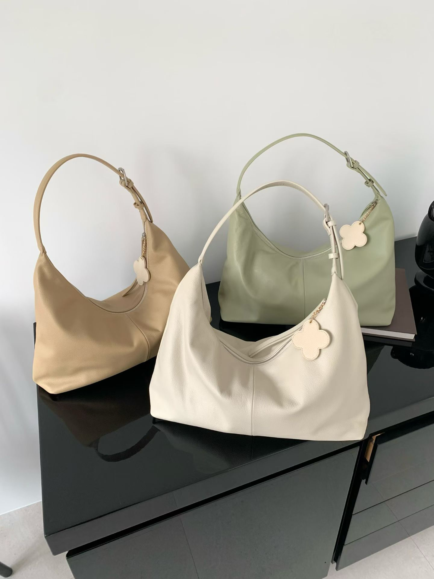 正韓真牛皮大容量包包