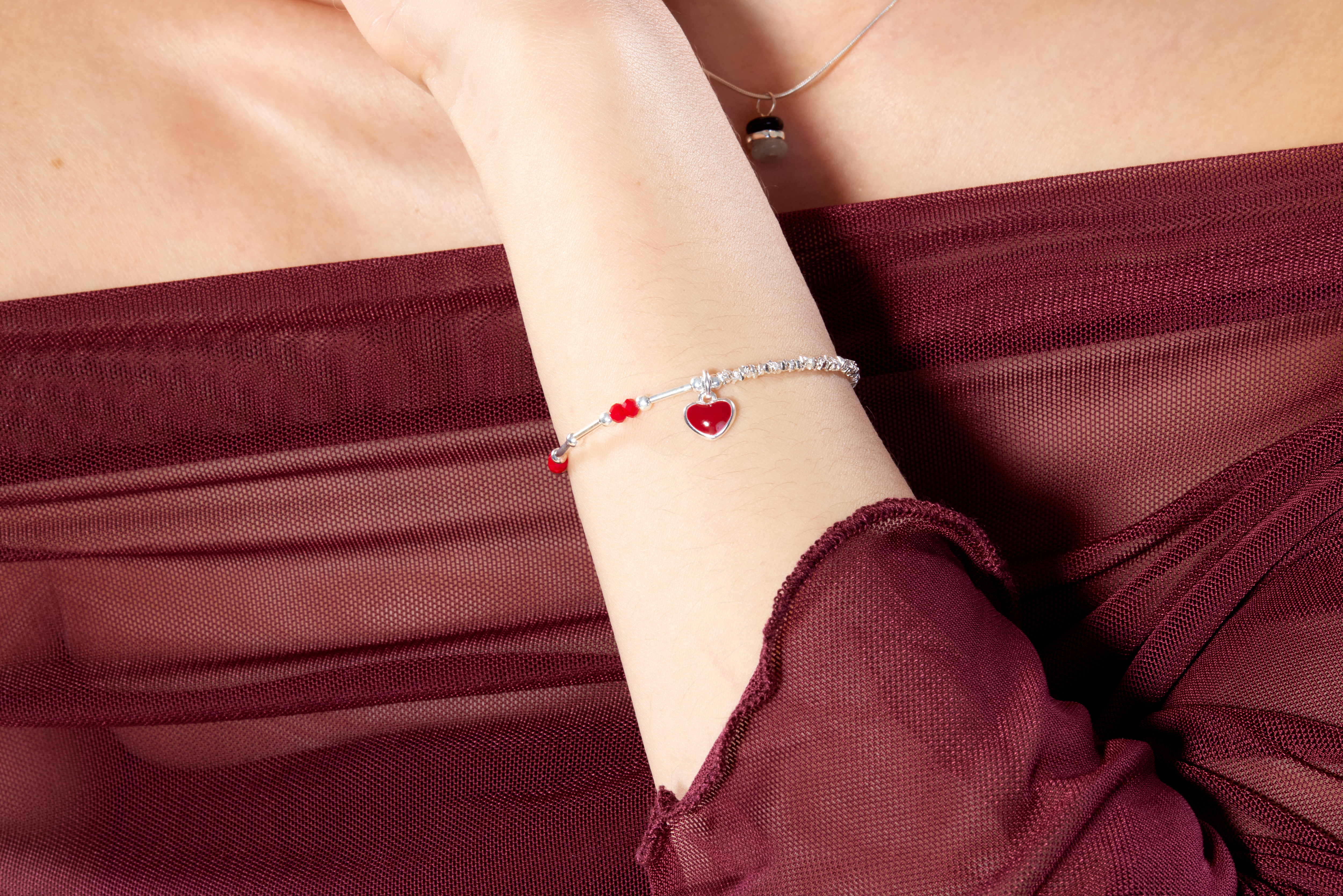 B582 | 純銀小愛心碎銀手鍊