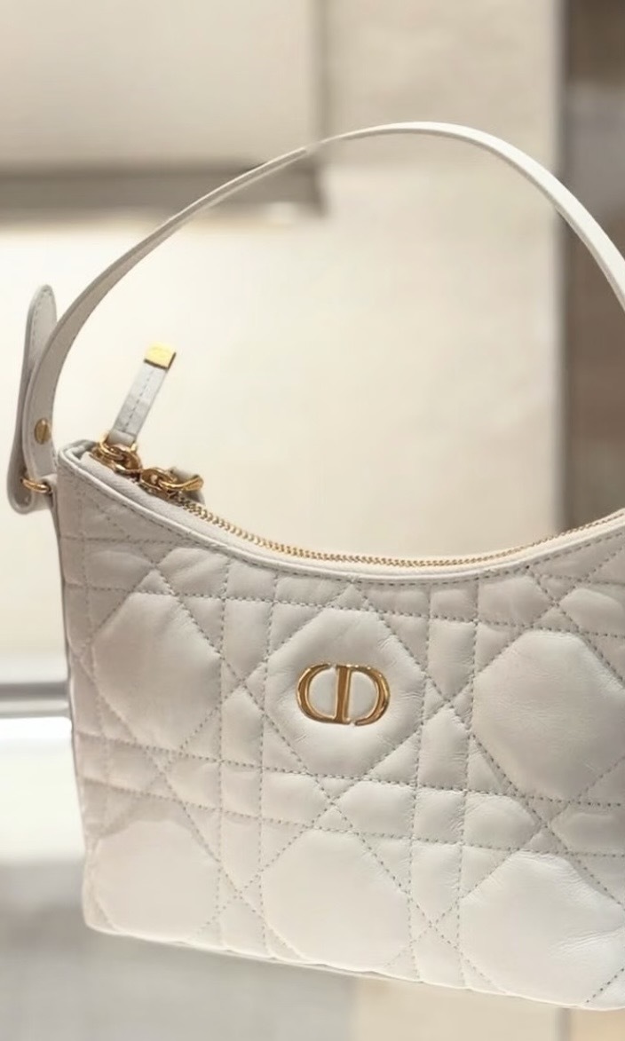 Dior Miss Caro Diorling 鏈帶迷你手袋 米白色