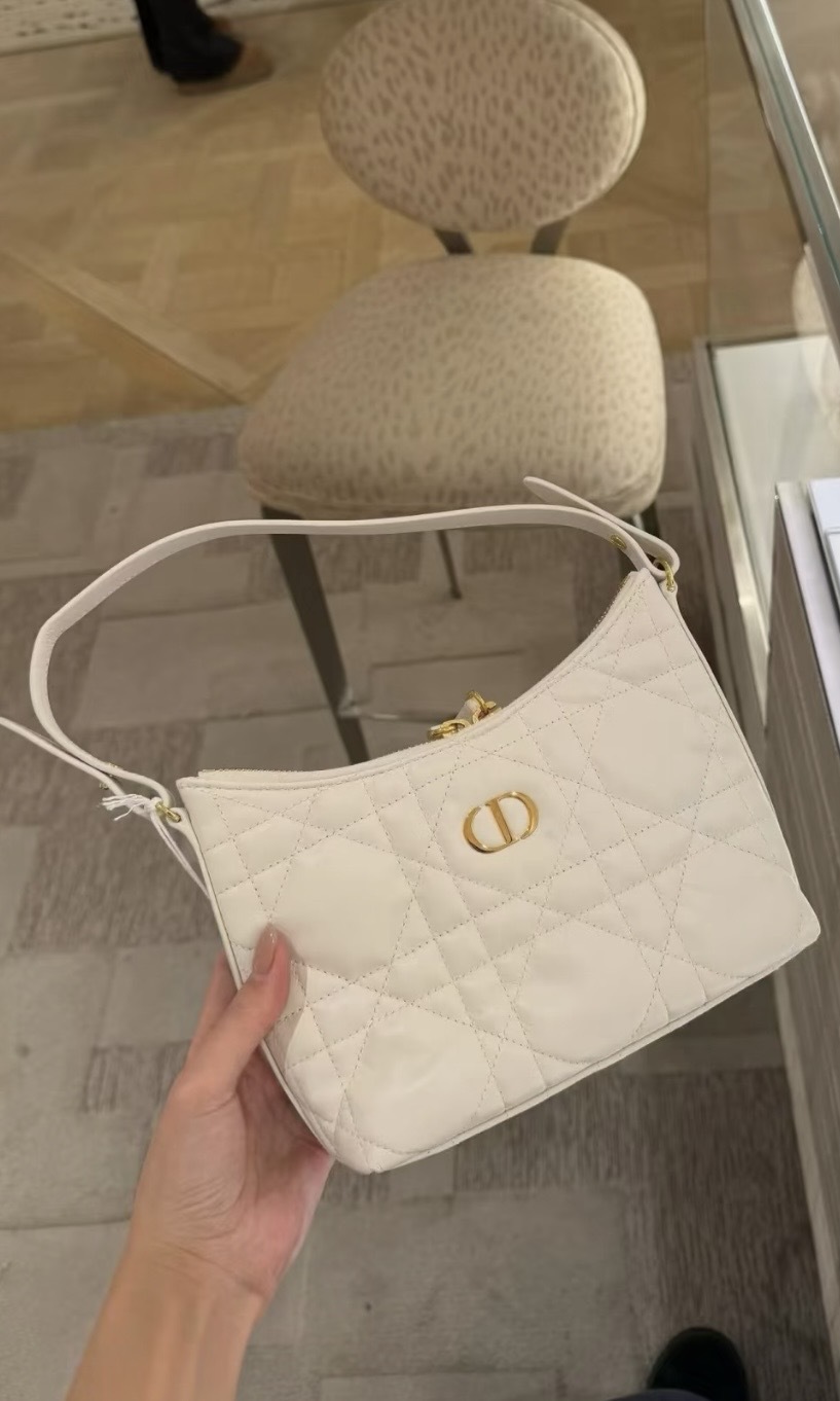 Dior Miss Caro Diorling 鏈帶迷你手袋 米白色