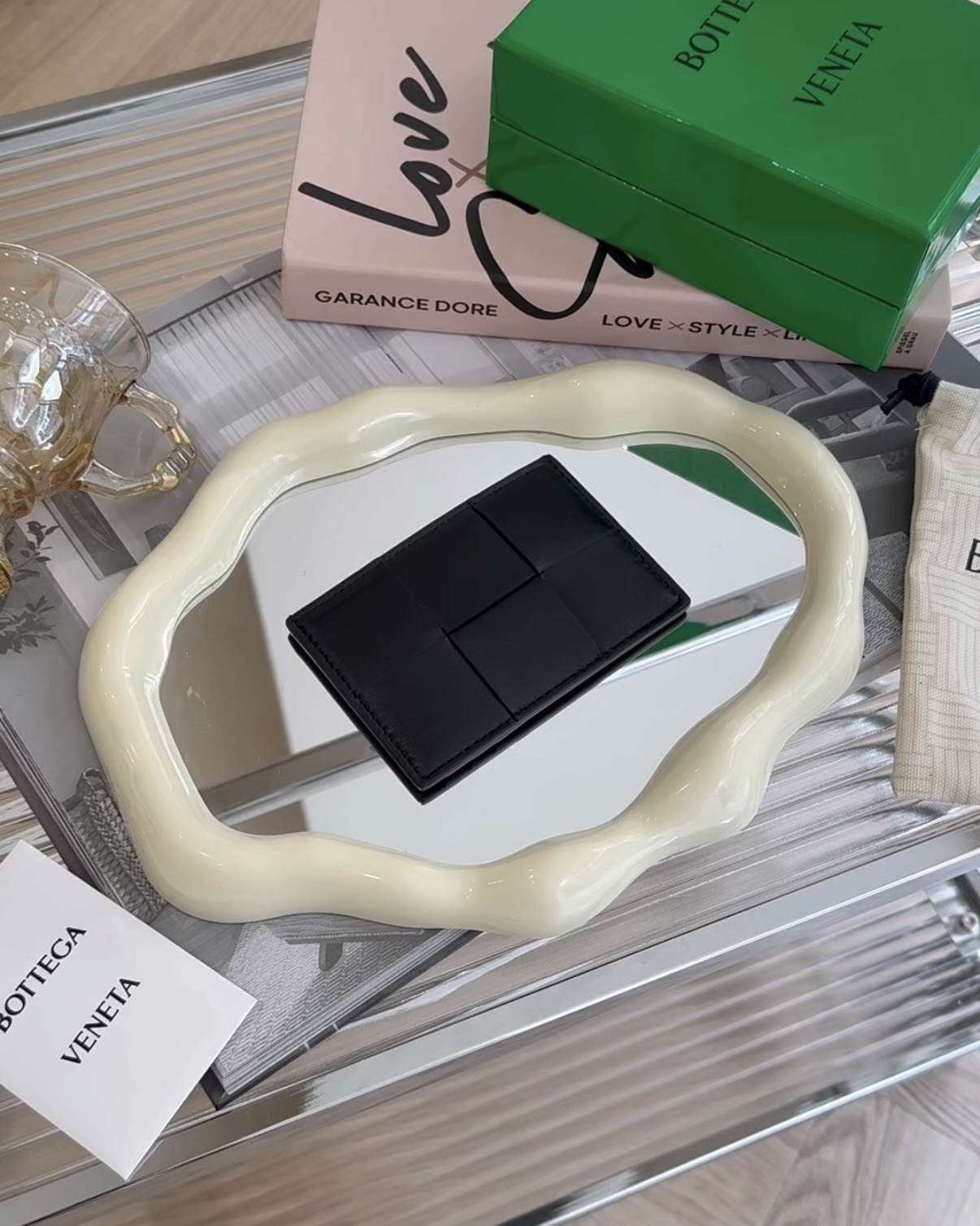 BV｜6格大編織卡夾 黑色