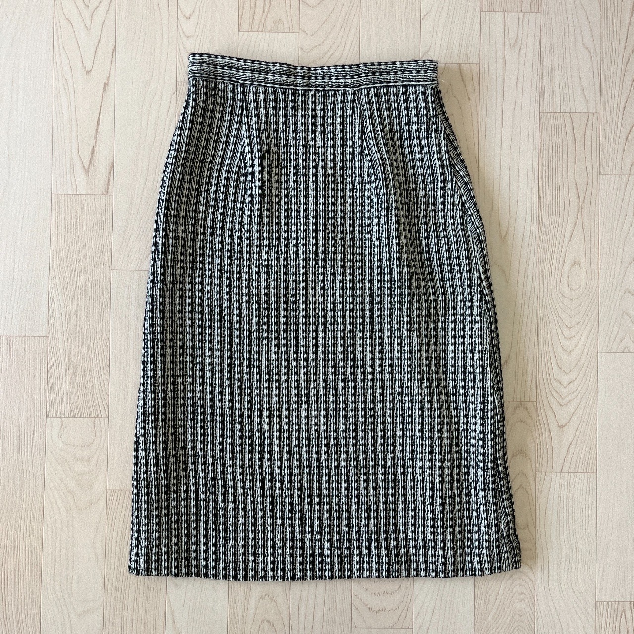 黑拼灰色條紋羊毛半裙