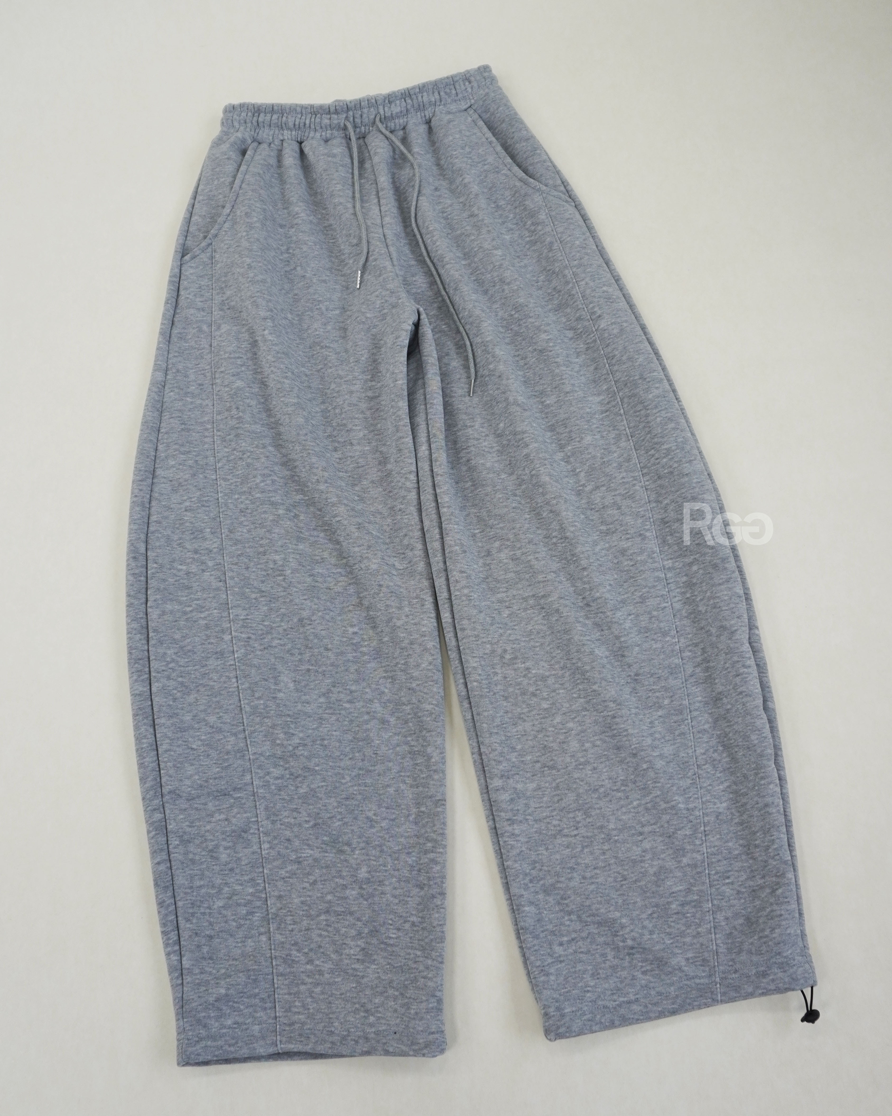 素面彎刀刷毛棉長褲灰色平拍照