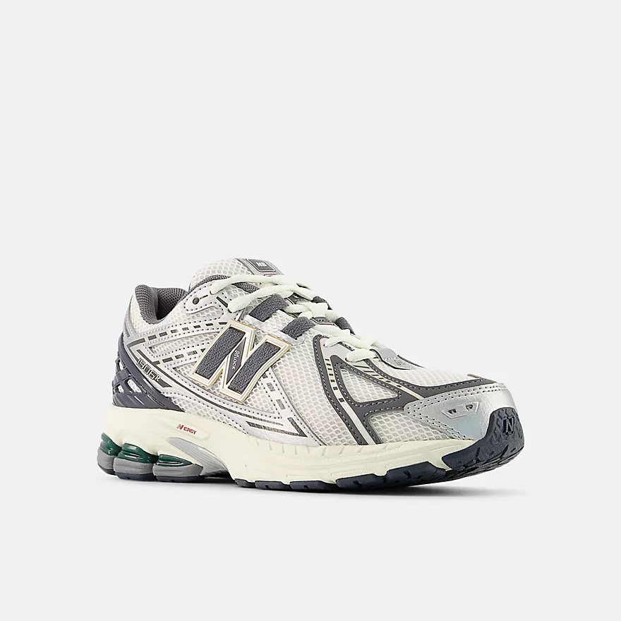NEW BALANCE 1906R 女生大童 奶油銀灰 {新品上市}