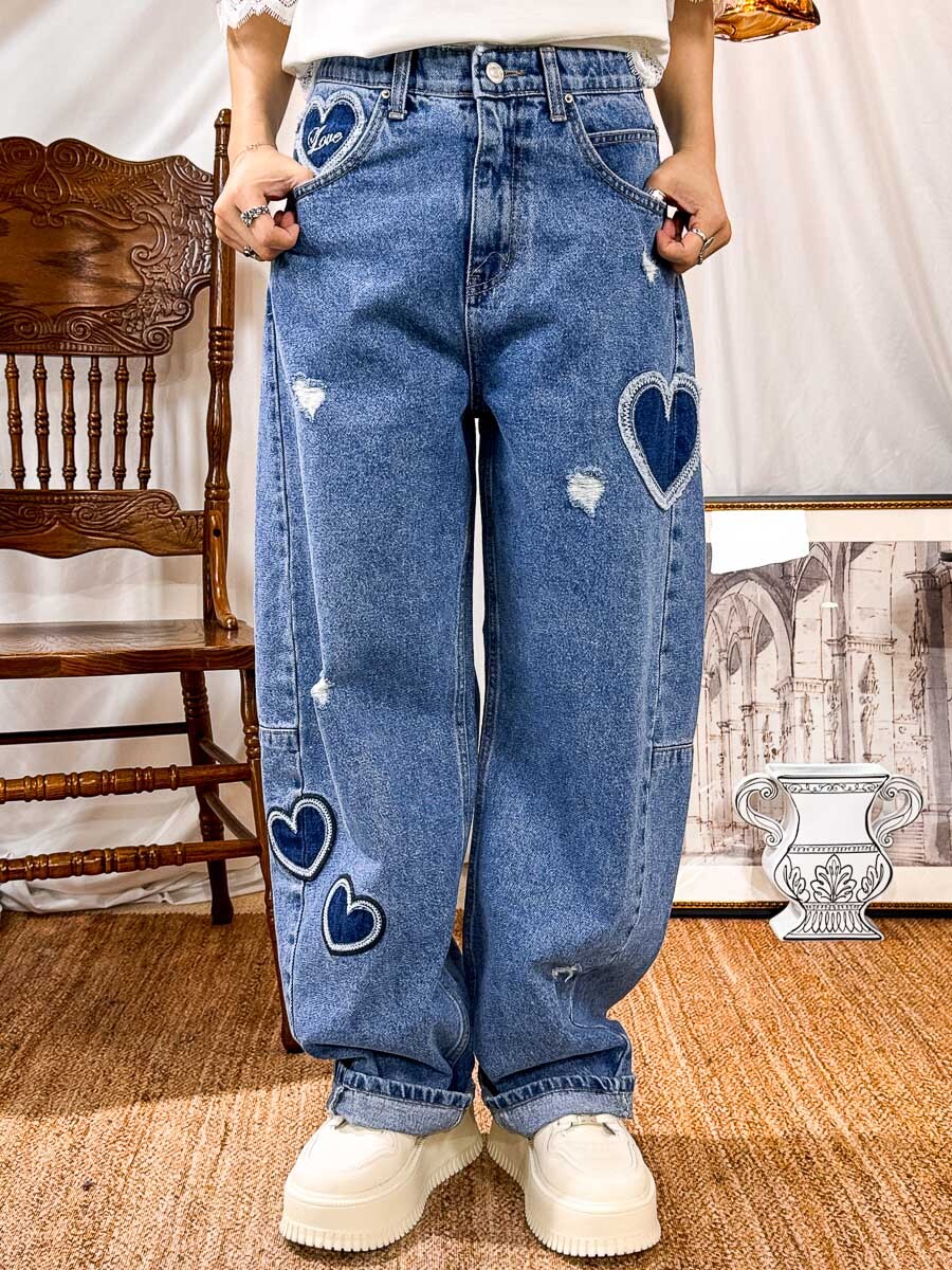 腰位內橡根．心心刺繡．爛爛牛仔褲 (有袋)