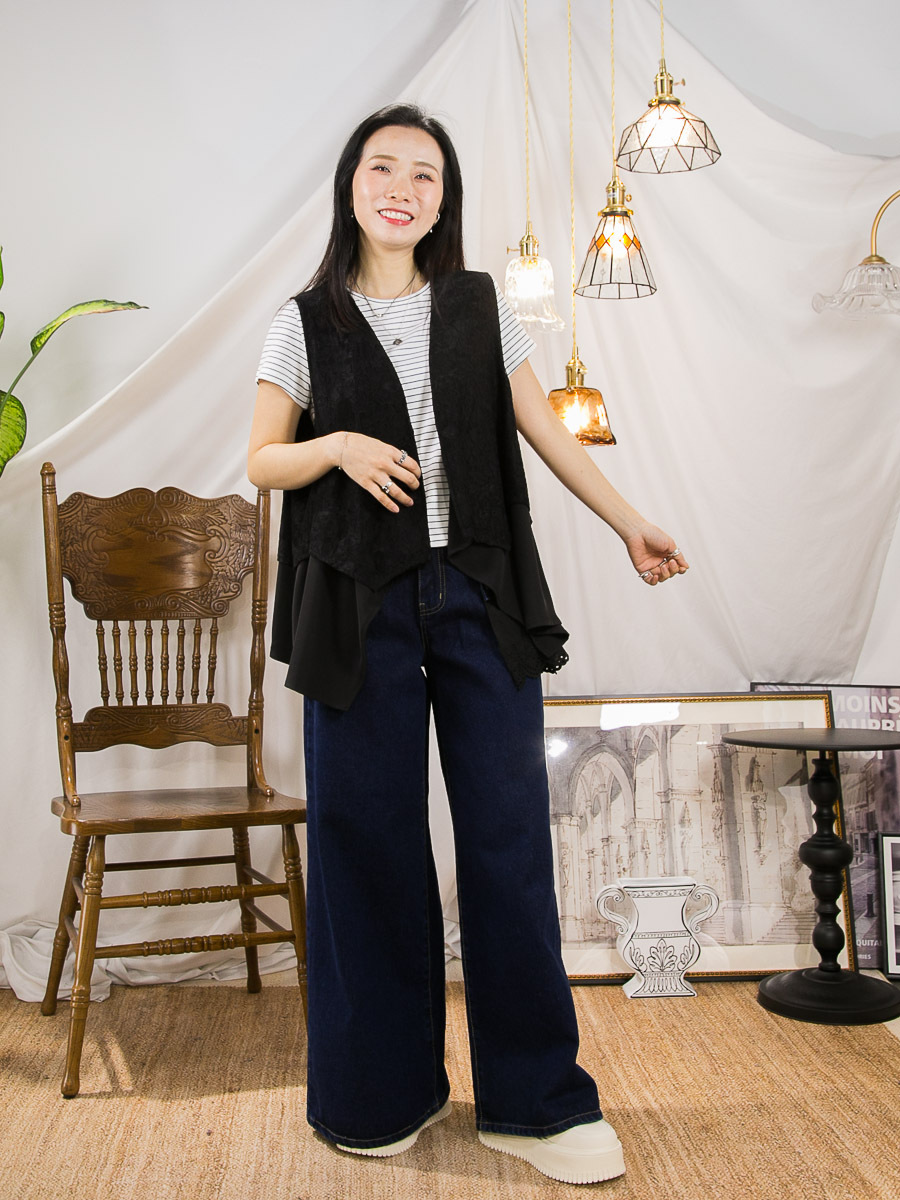 全開胸．DOUBLE LAYER LACE 拼 滑滑料．背心外套