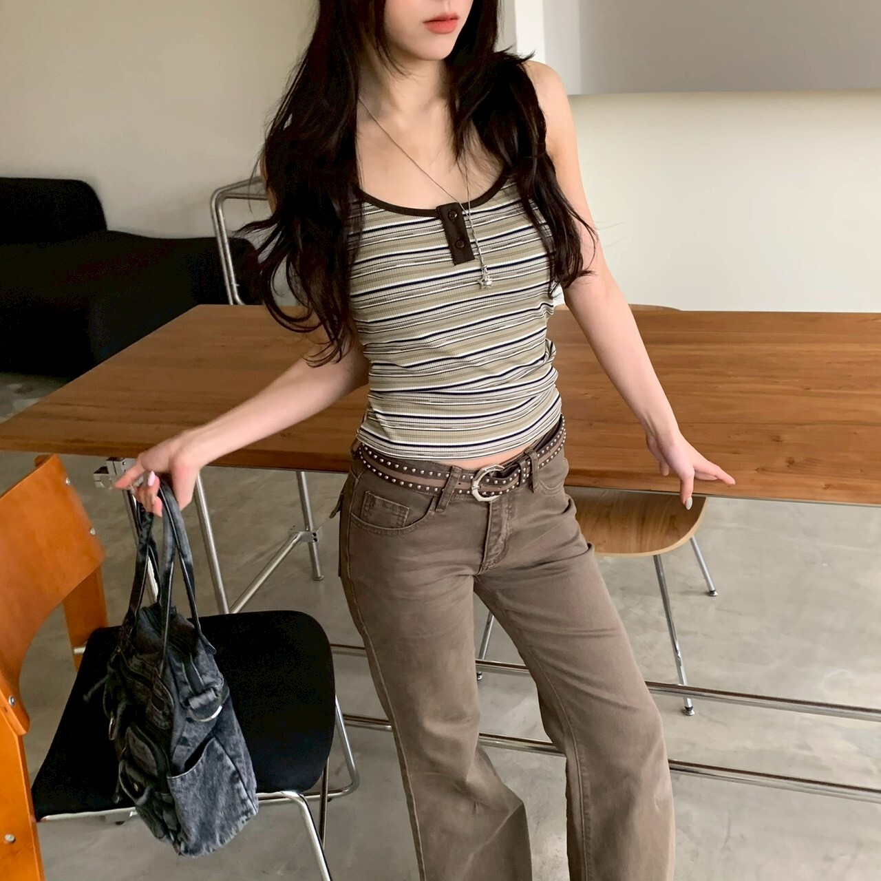 ISA_千禧亞比辣妹 撞色條紋小排釦繞脖吊帶_63013