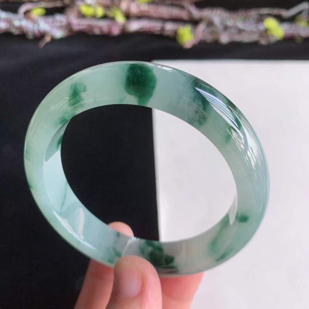 372657 55.2mm翡翠冰糯冰飄綠花正圈手鐲 (54-56)