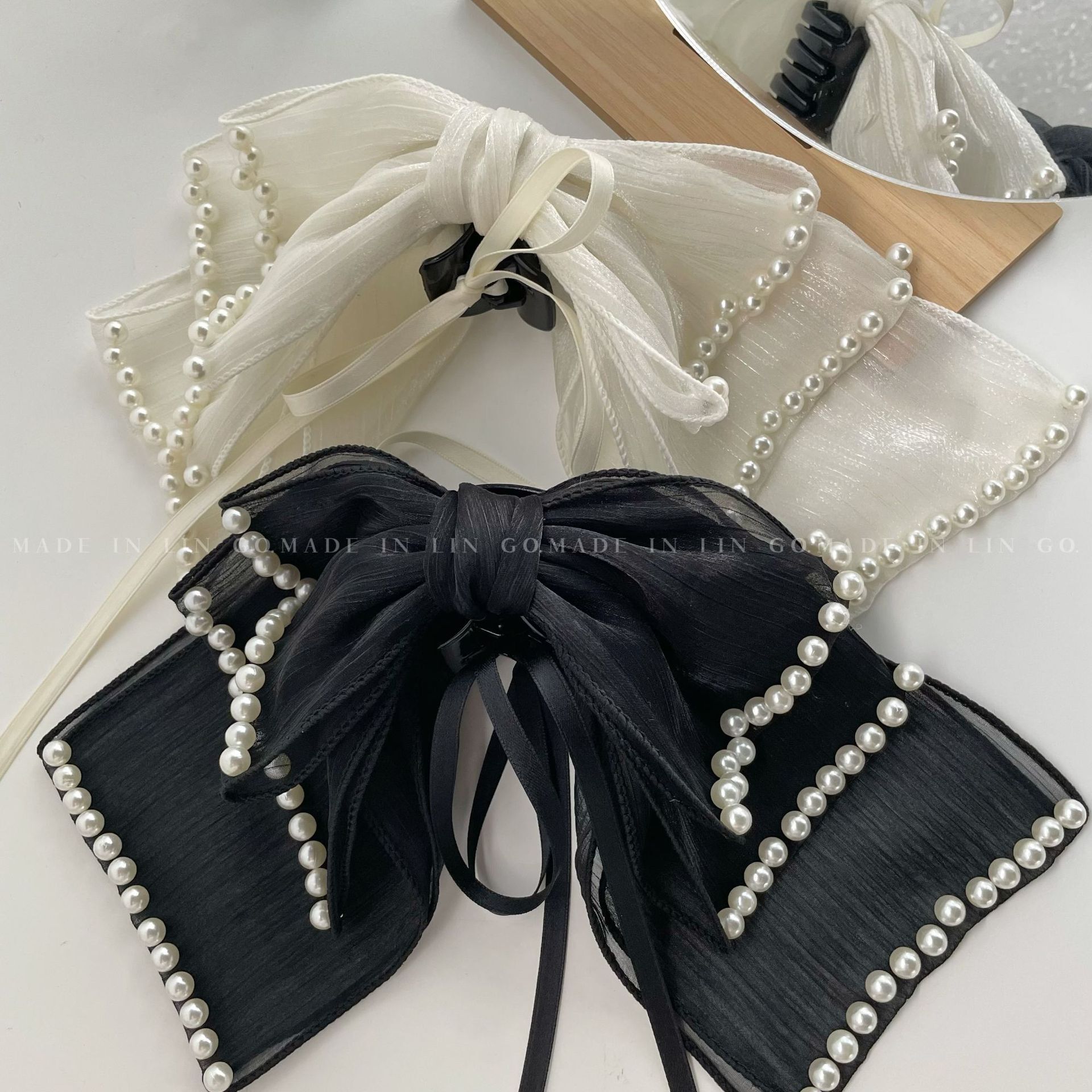 Ethereal Pearl Ribbon Bow Ponytail Hair Claw