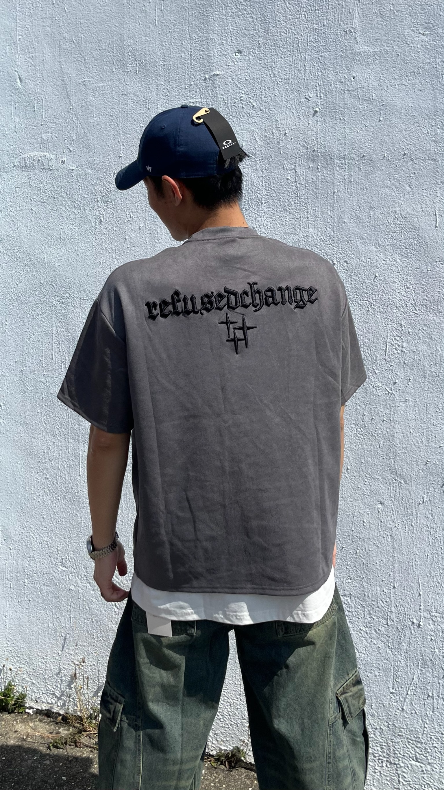 哥德字星芒刺繡麂皮短Tee (2colors)