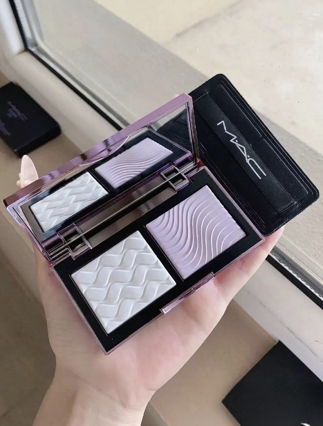 (預購商品) MAC 口袋雙色濾鏡蜜粉餅3.5g#紫白餅