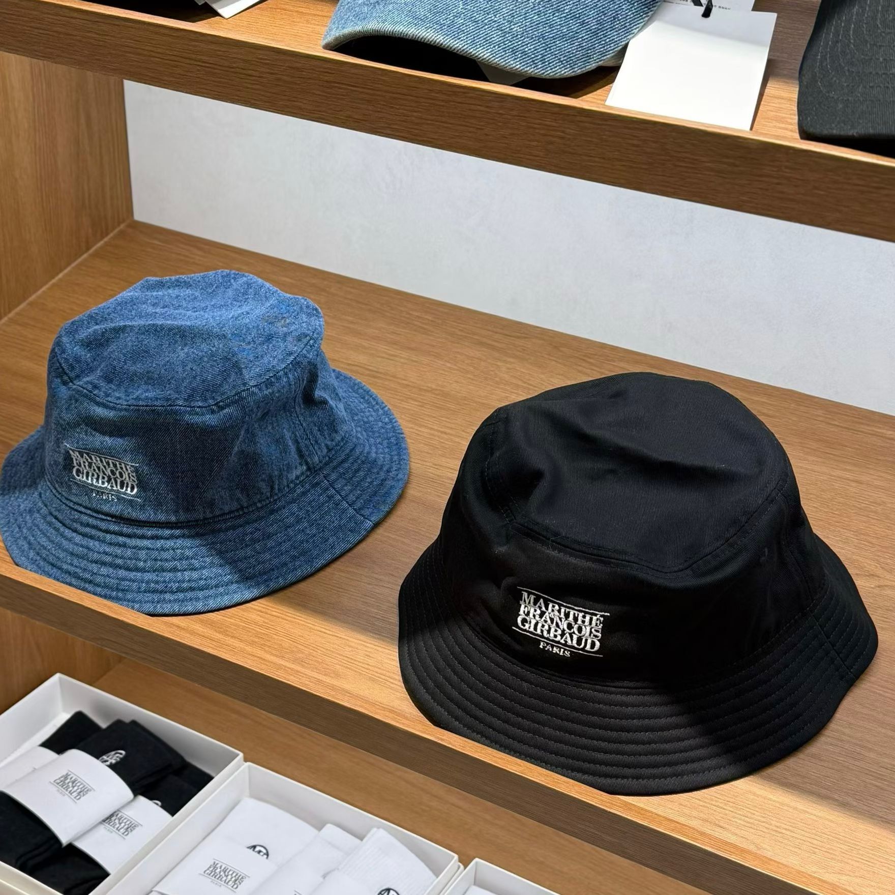 【MFG】CLASSIC LOGO BUCKET HAT (G351-G354)