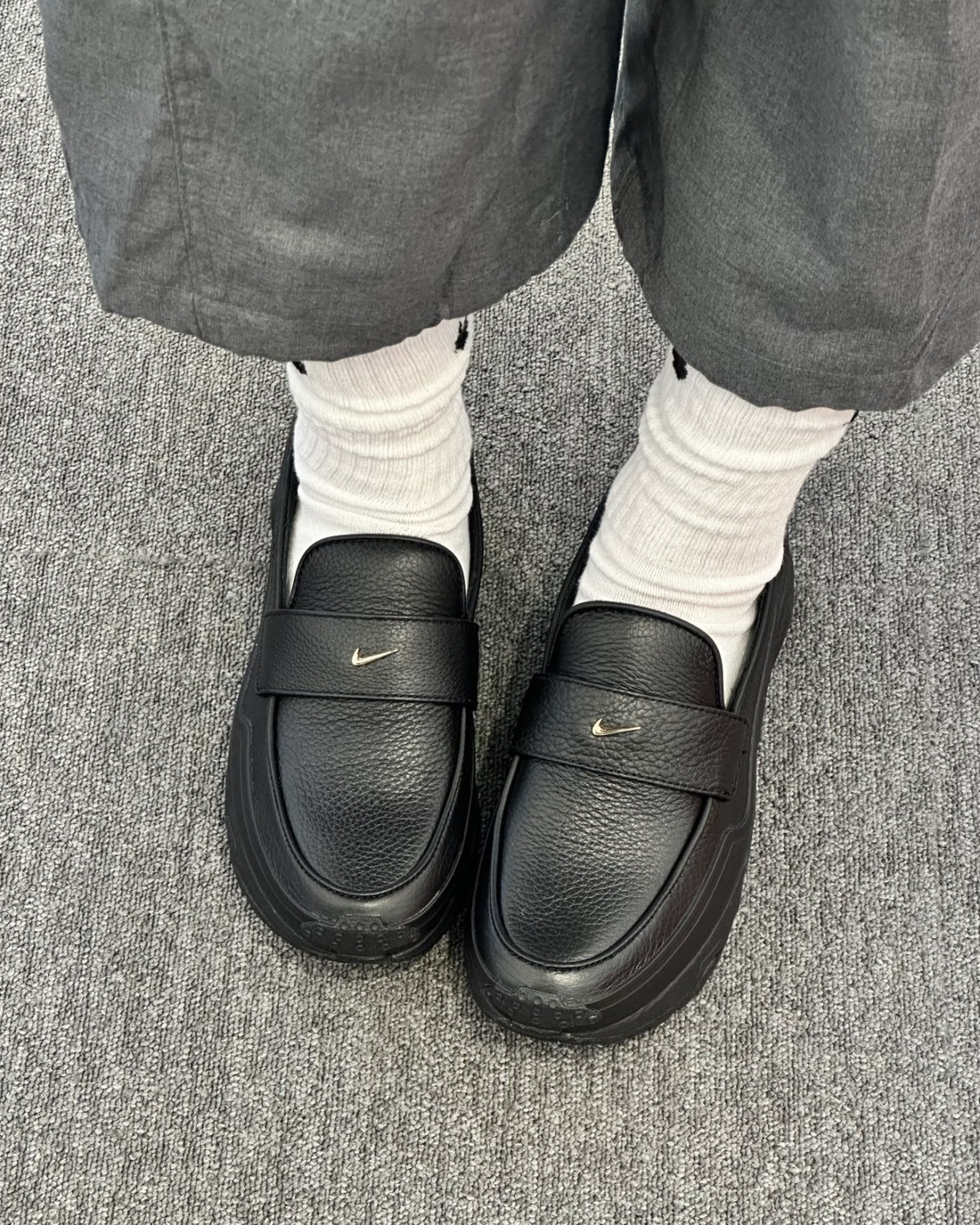 【預購】NIKE W AIR MAX PHENOMENA 樂福鞋 極靜黑 IM8814001