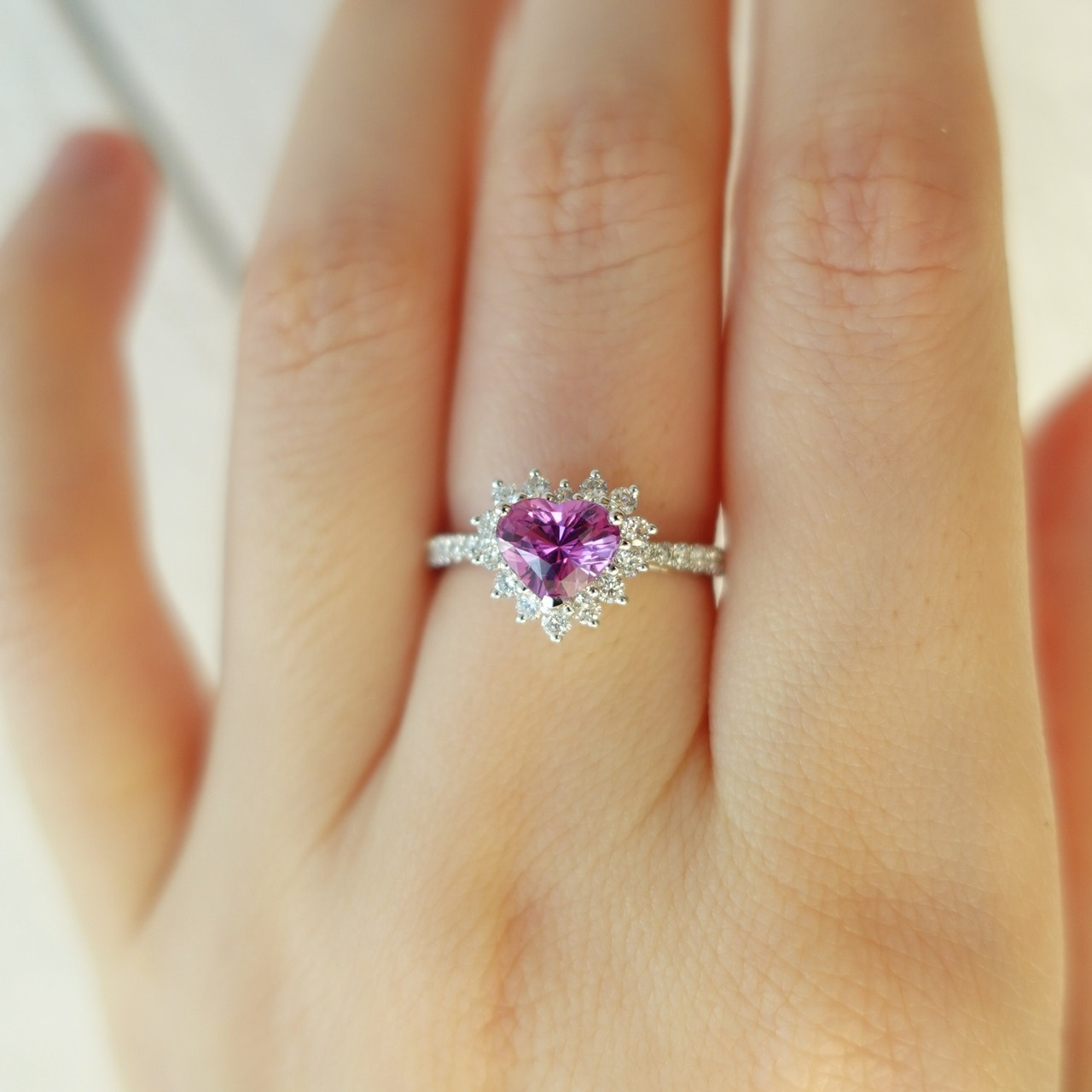 1.19ct無燒心形切Padparadscha 18K金戒指-日出色  (帶寶石證書)