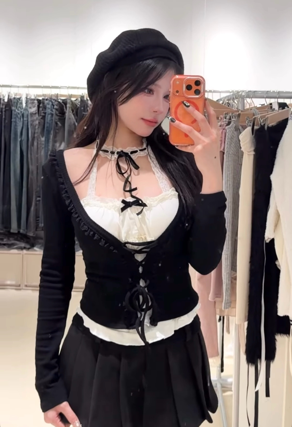 蕾絲純慾綁脖肩帶兩件套