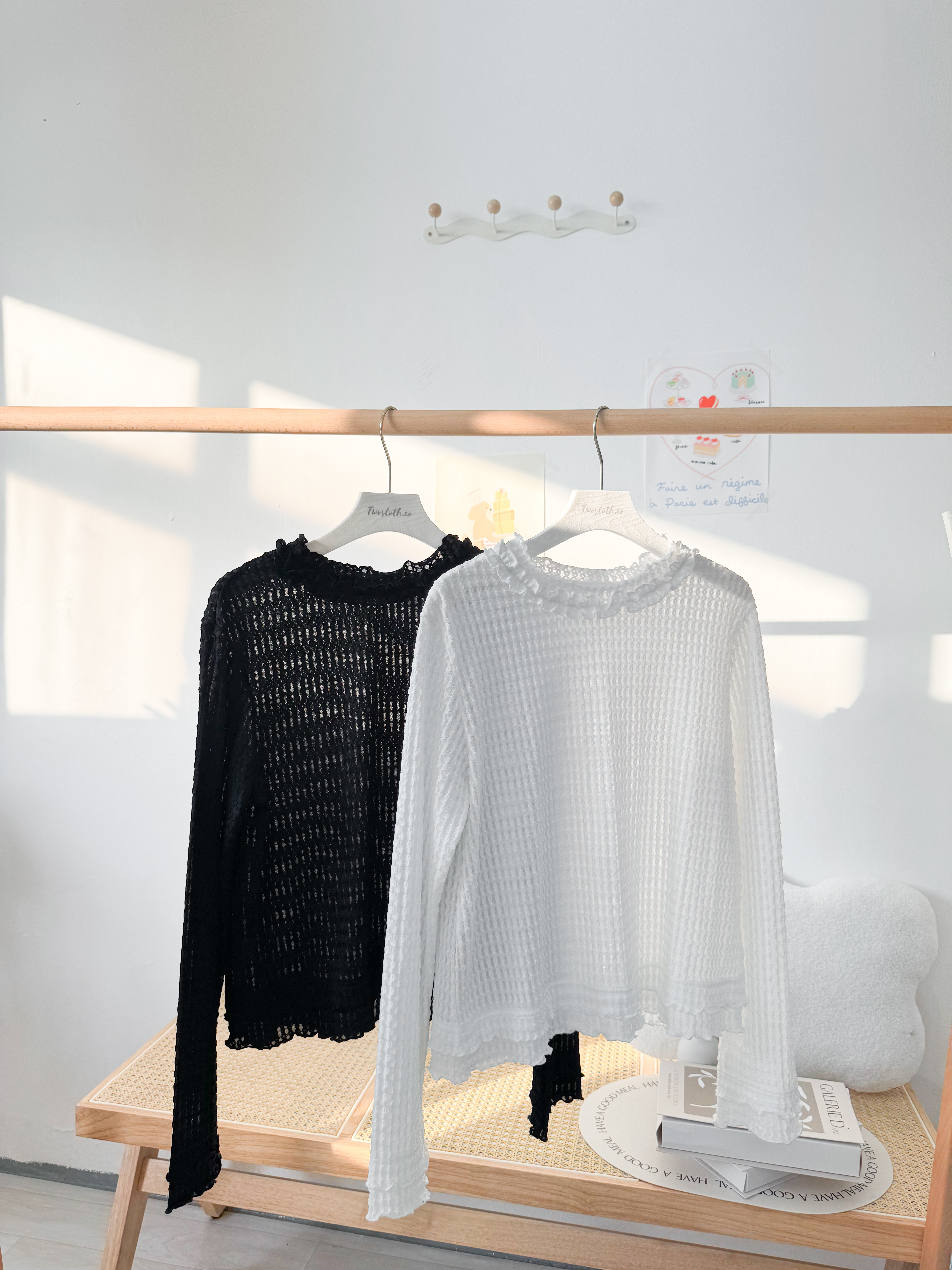 凹凸感Ruffle領日常內搭 · 2色入