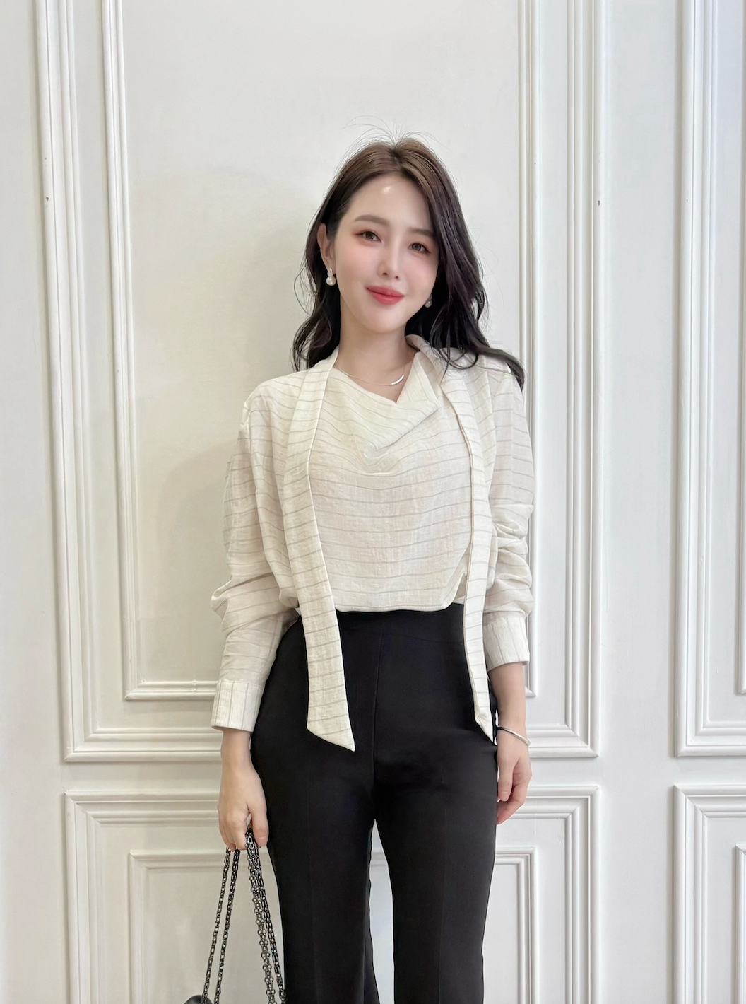 揉皺感垂墜領條紋領巾上衣