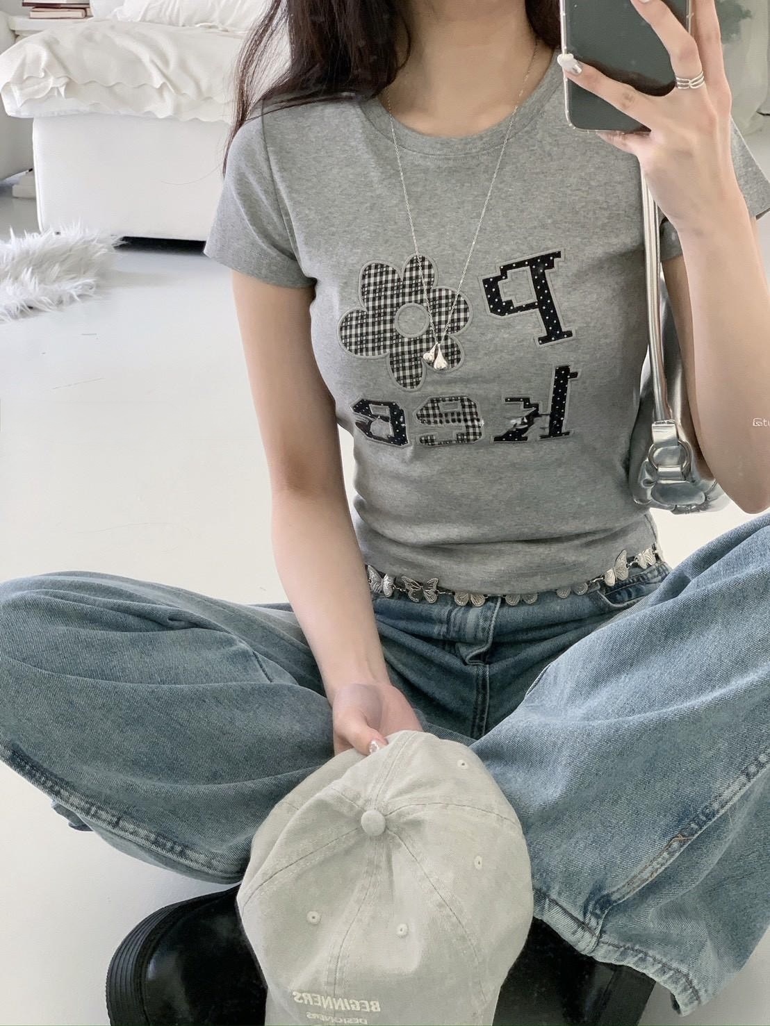 A04 現貨格紋花卉印花短袖上衣