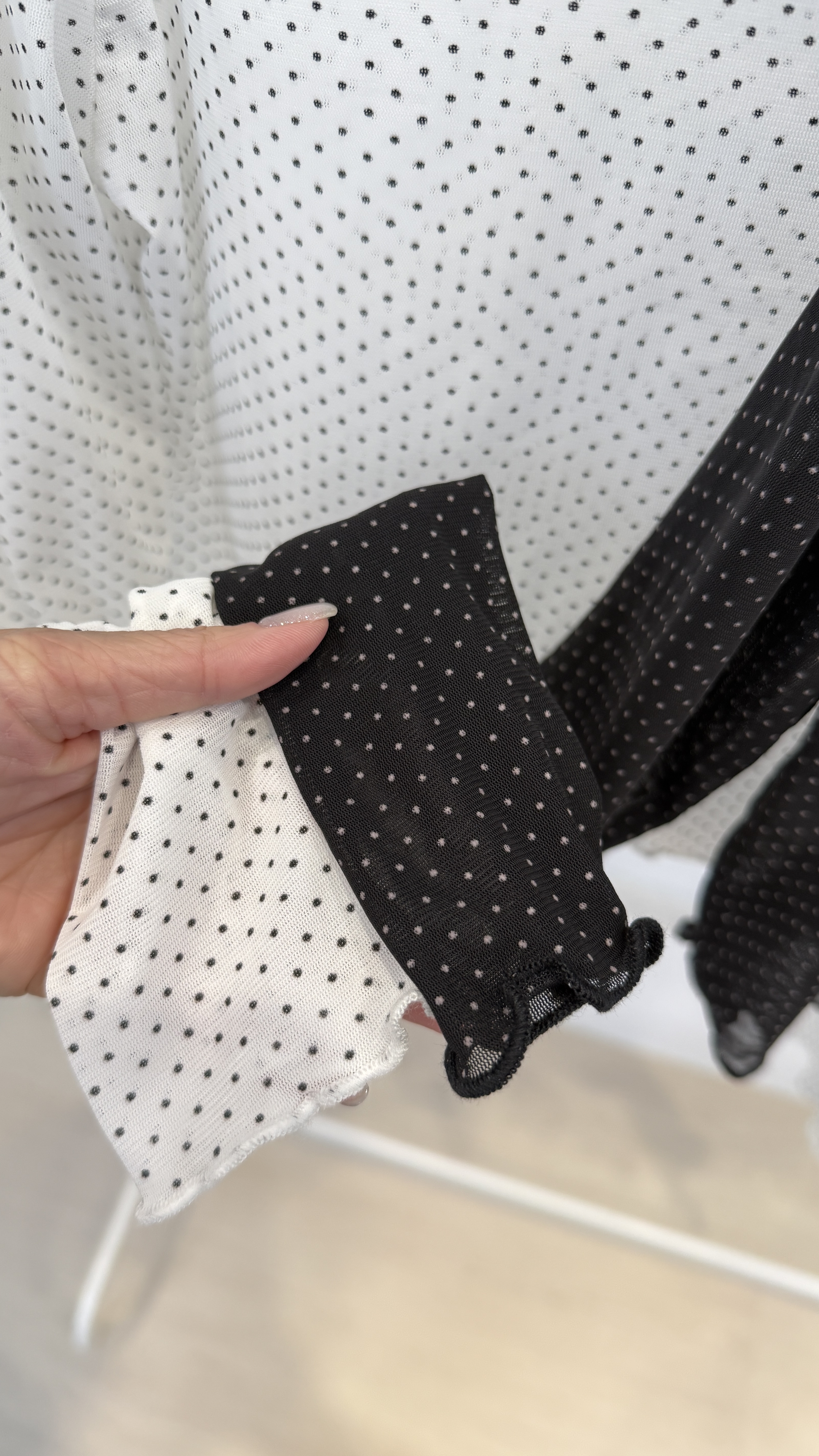 小可愛超彈力波點點打底上衣 _01498