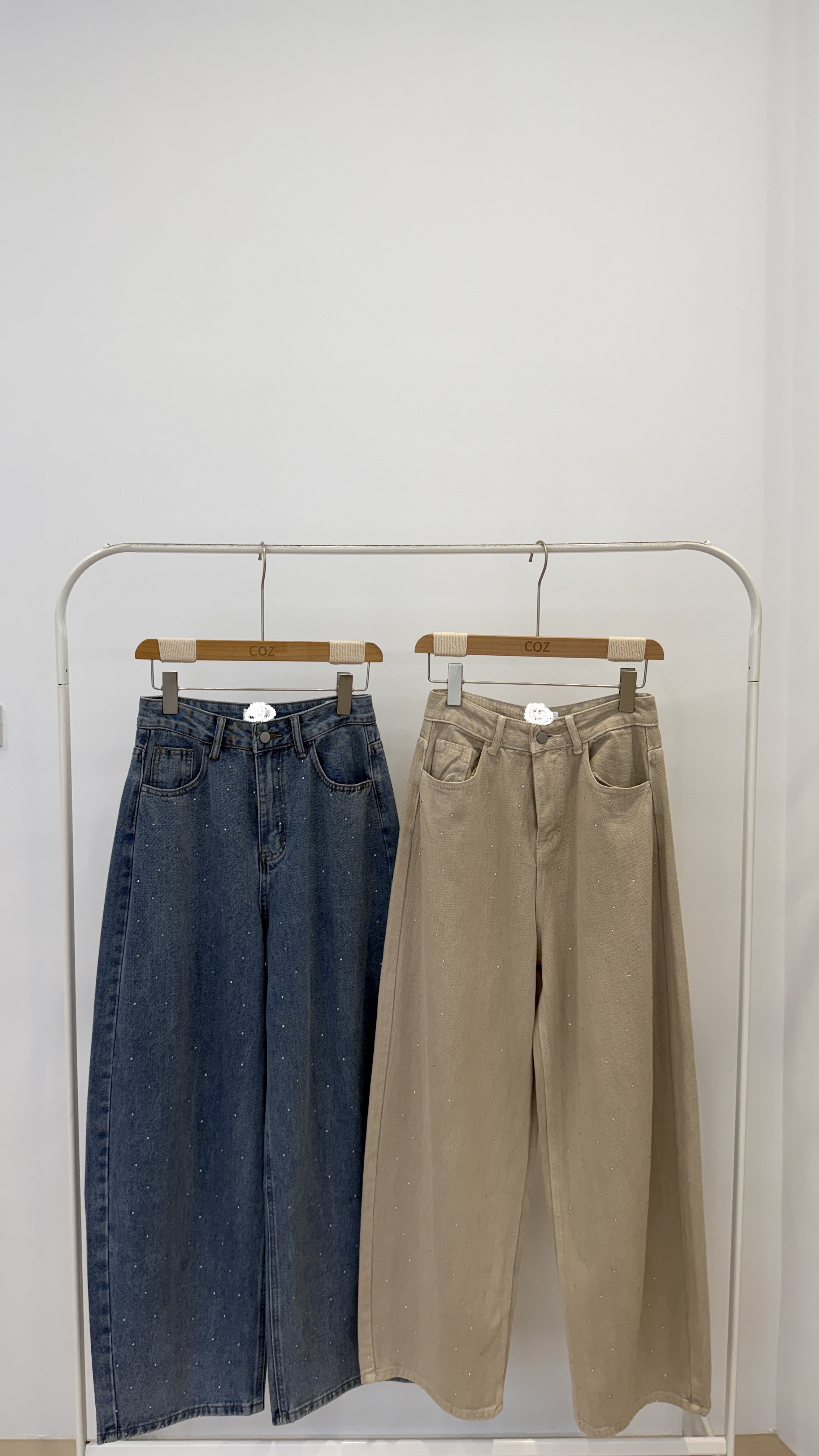 時髦的 JJJ妮小鑽鑽牛仔彎刀褲SML _9019