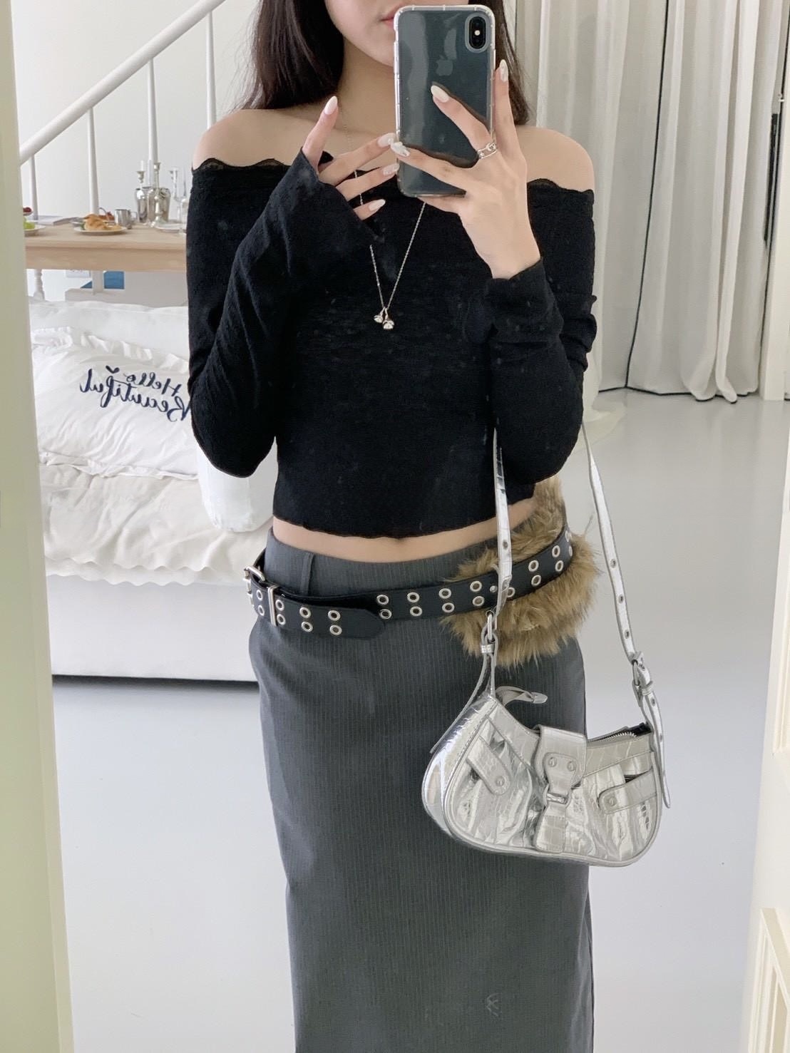 A12 現貨平口蕾絲捲邊下擺上衣