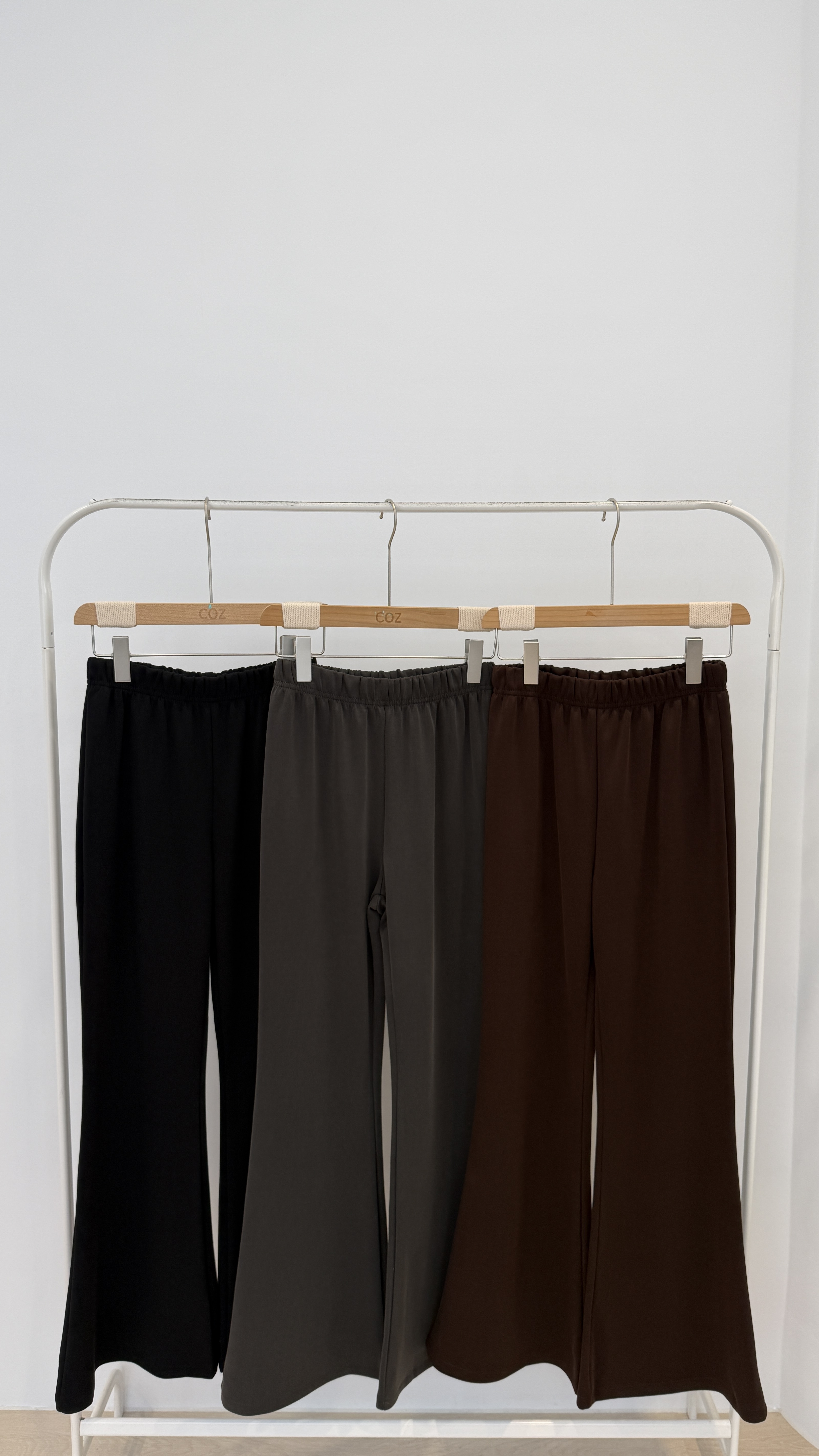 絕對必買！101cm雲朵泡芙棉超瘦喇叭褲F size _18187