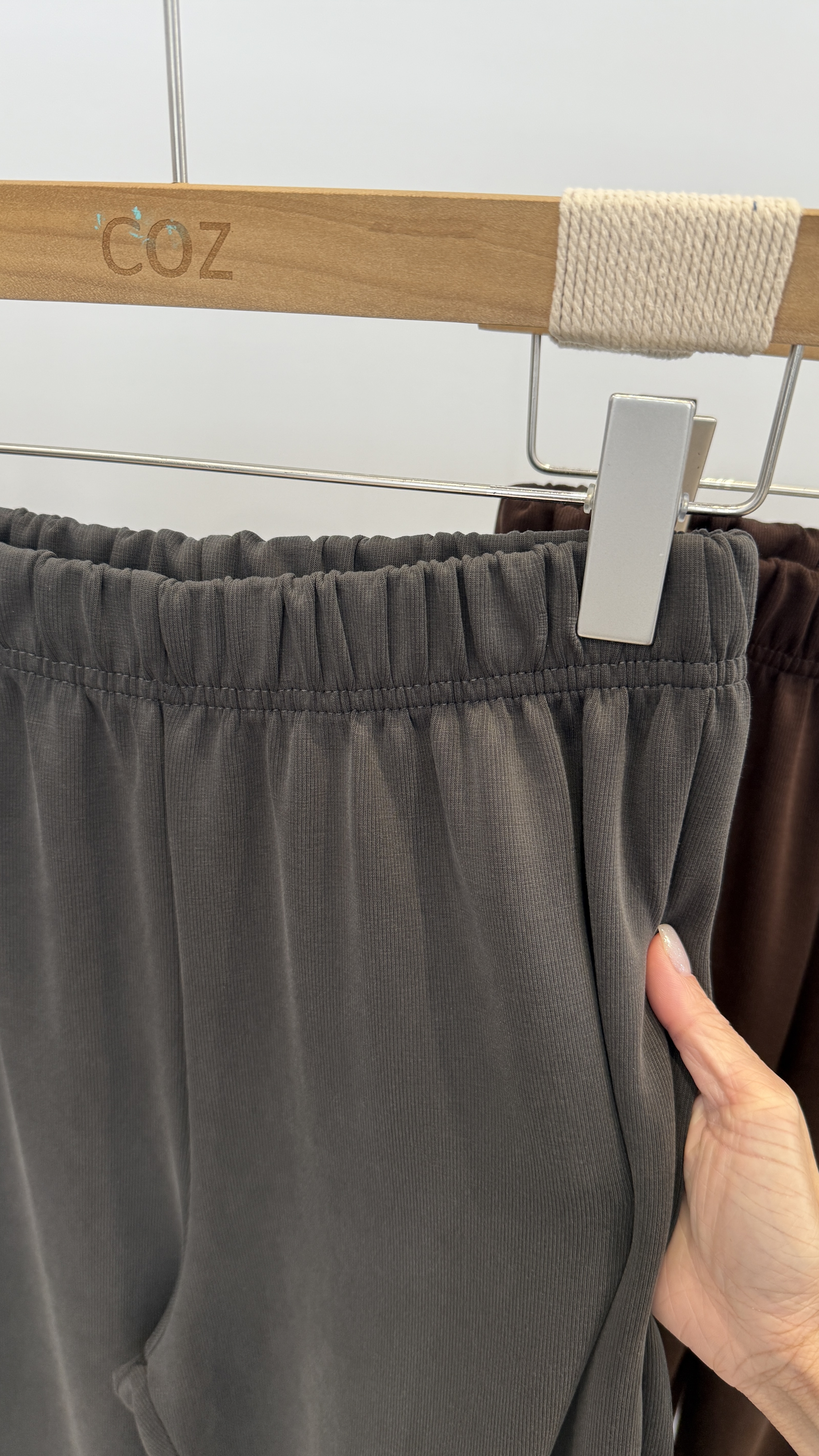 絕對必買！101cm雲朵泡芙棉超瘦喇叭褲F size _18187