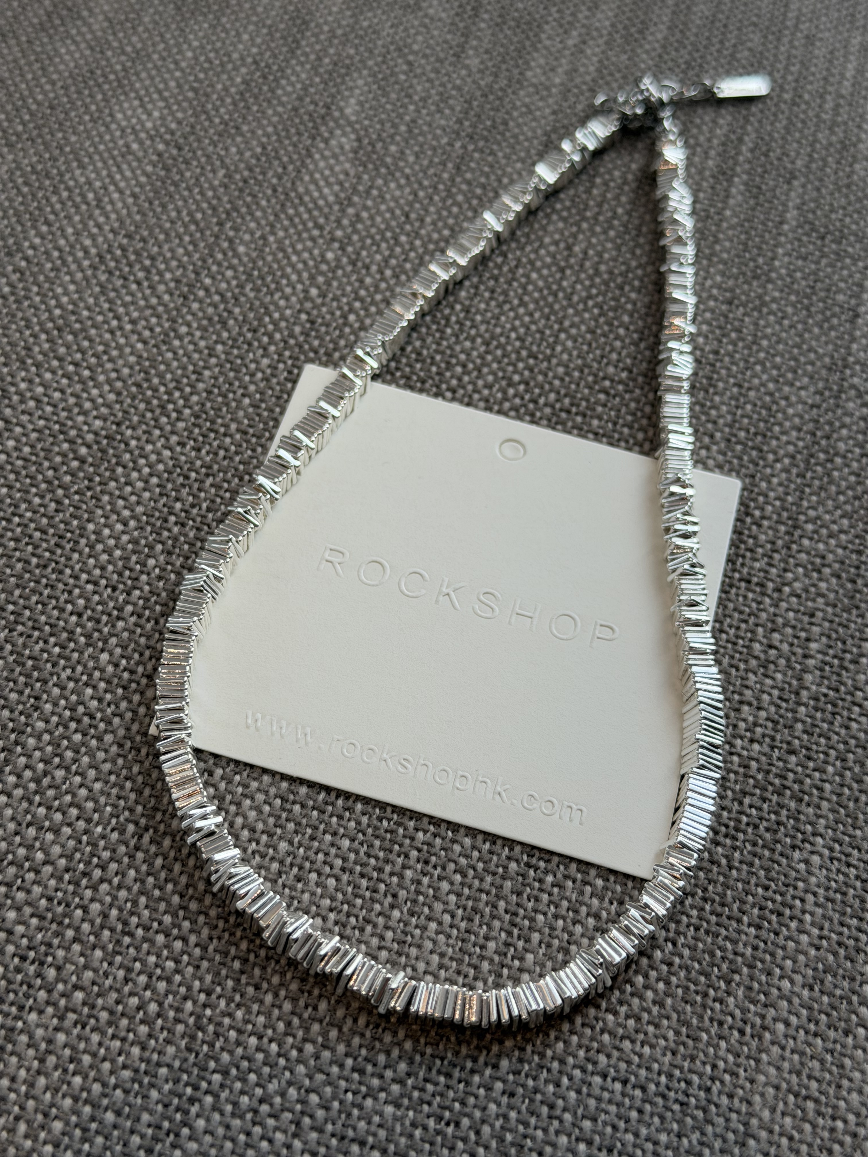 82U2603