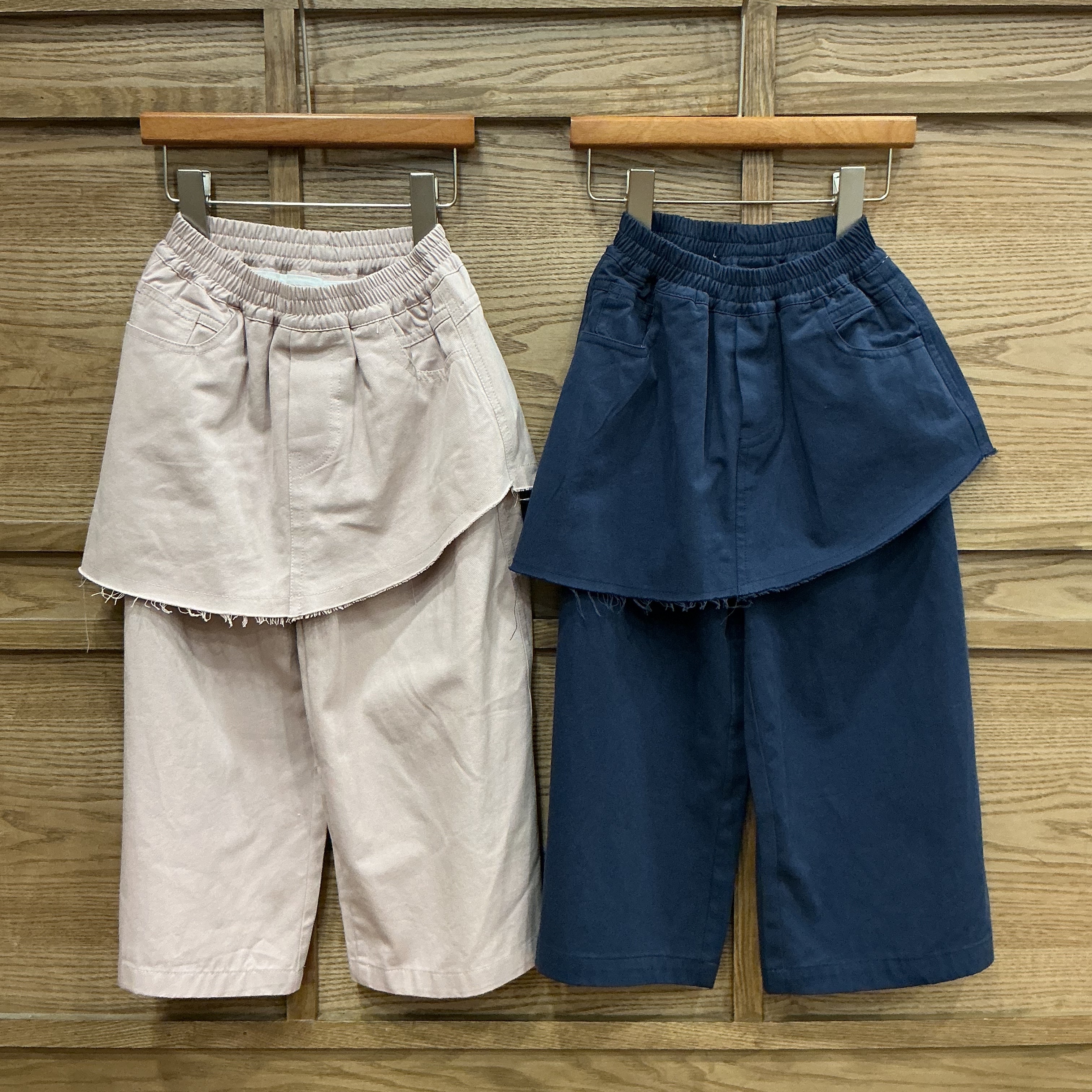 A04299不收邊造型屁簾工裝褲