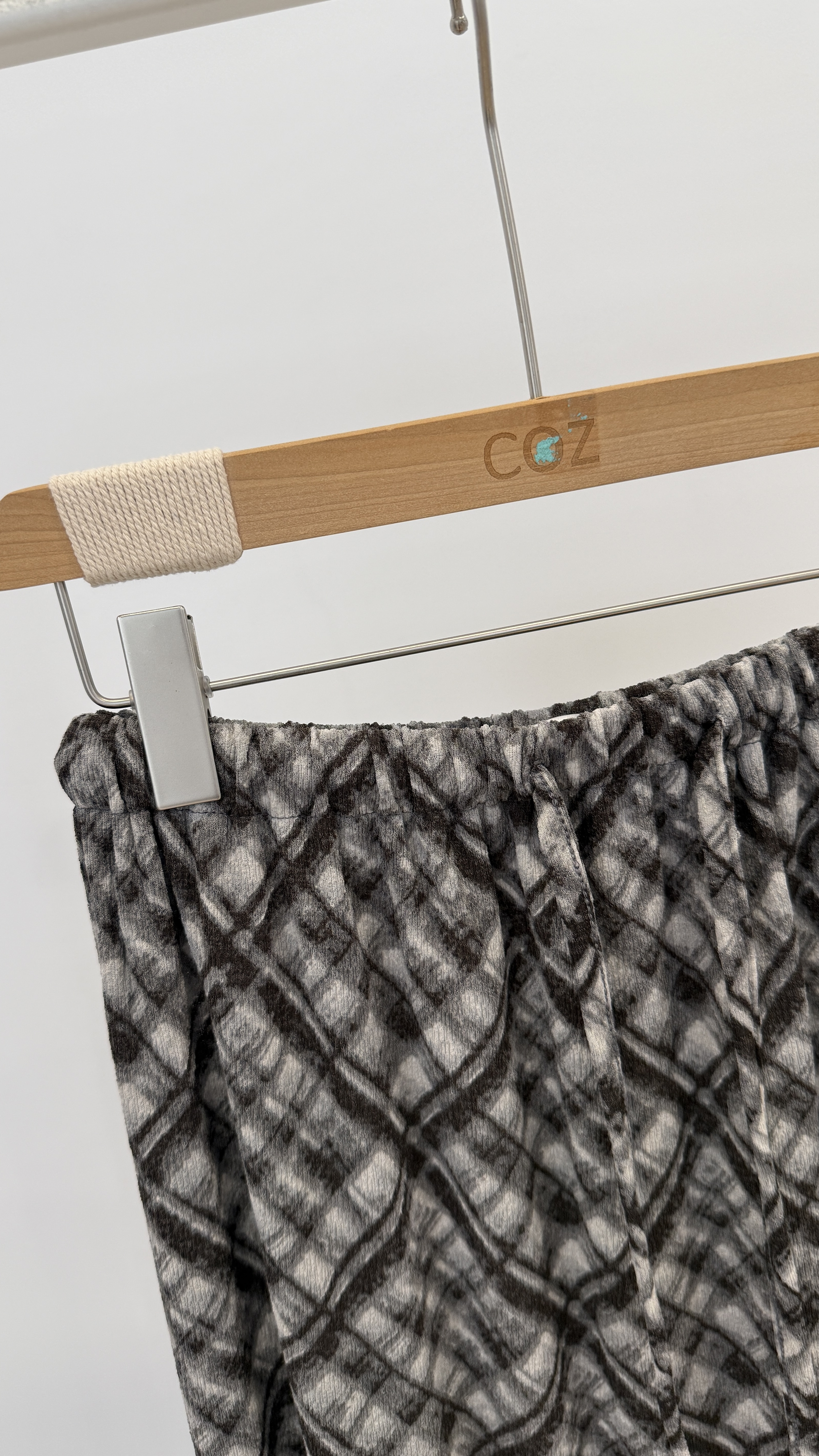 可以穿到夏天的的漂亮暈染格紋魚尾裙F size _2631.1