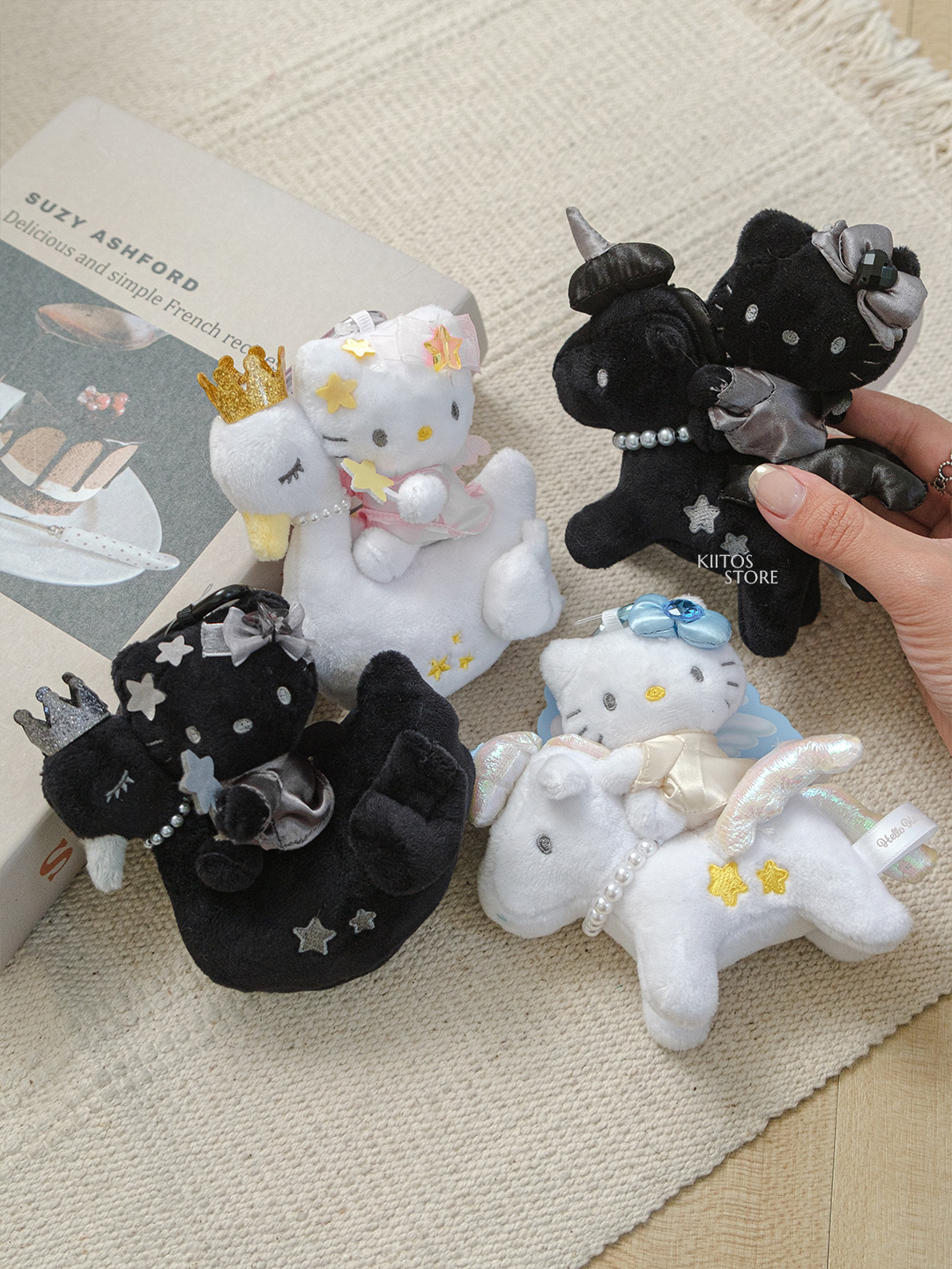 【現貨】日本 NIC x Hello Kitty 奇幻系列 天馬 獨角獸 天鵝 暗黑 娃娃 愛心扣環 吊飾