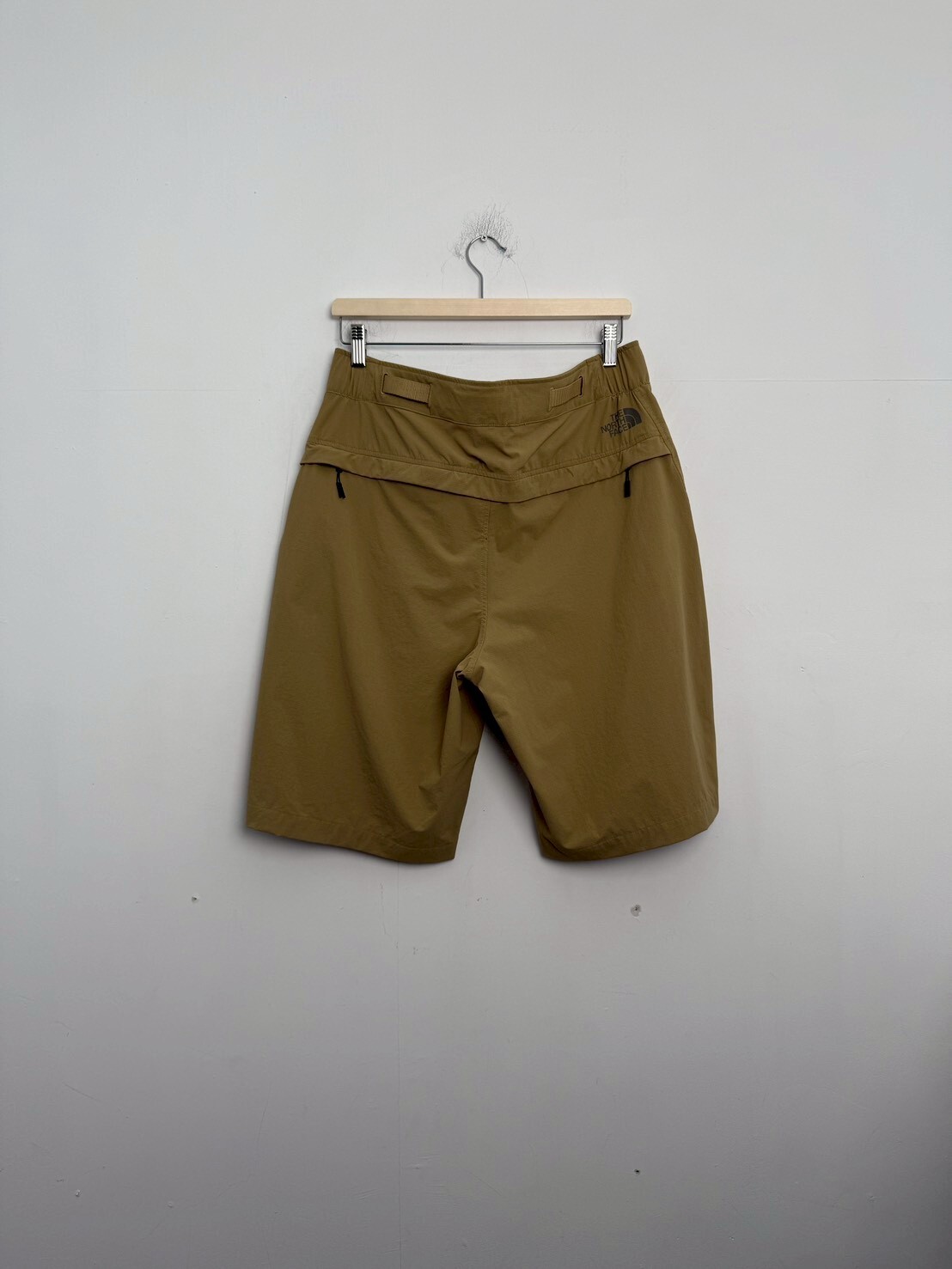 THE NORTH FACE URBAN EXPLORATION SHORTS SIZE W32