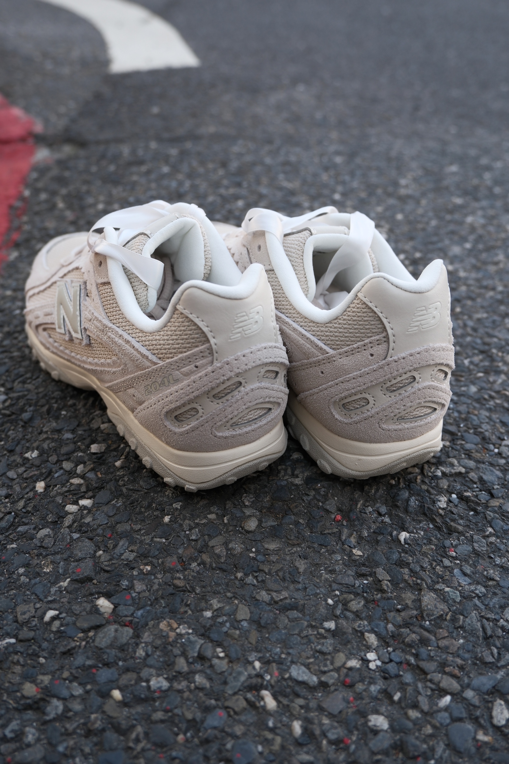 New Balance NB 204L 燕麥 蕾絲鞋帶 復古 休閒鞋 U204L2SZ