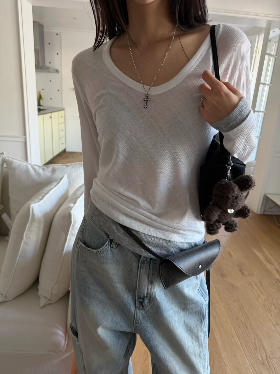 #AF130斜紋理拼色打底衣(白/黑)