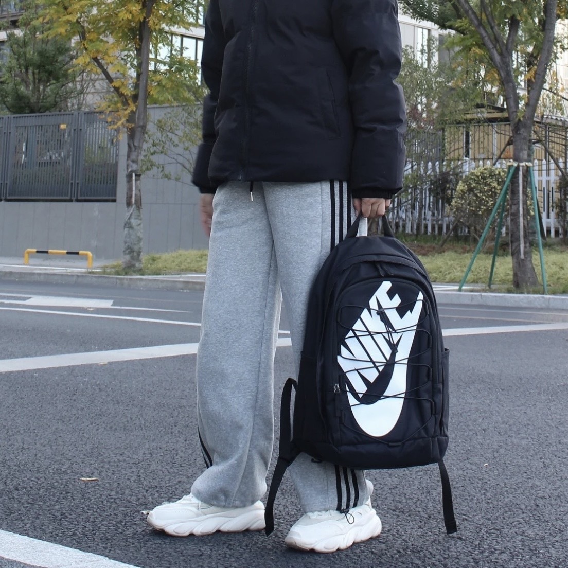 NIKE HAYWARD 黑 白LOGO 綁帶 後背包 26公升 DV1296-010