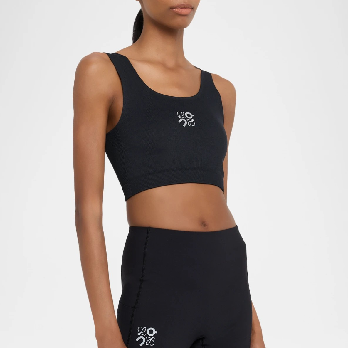 1DA0313-080 [LOEWE] x On Seamless Sports Bra Black #S929Y23X06 (BR)