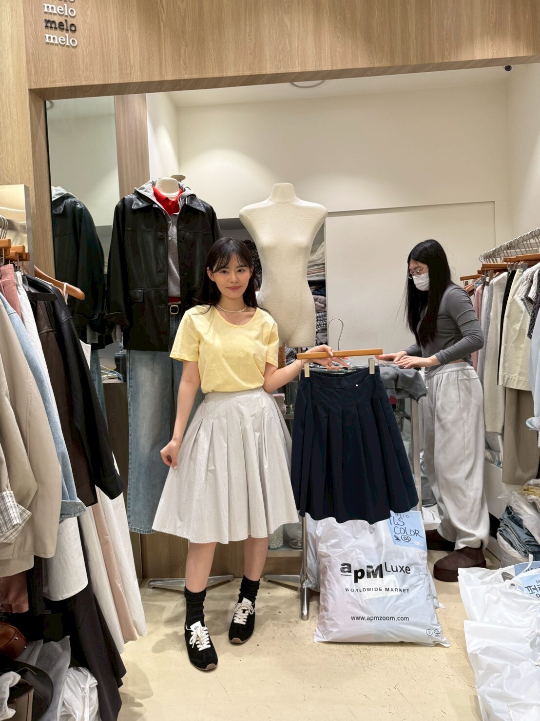 ML6048 橡筋腰中長打褶裙