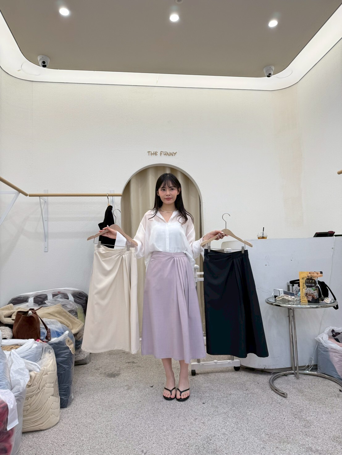 FP6045 單側壓摺小傘半長裙