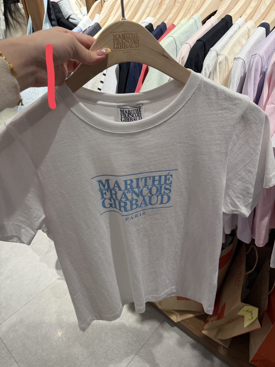 Marithe 短版上衣