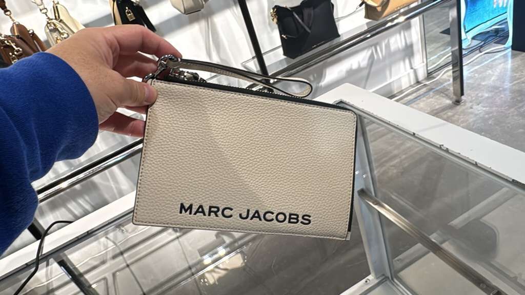 【直播】Marc Jacobs LX031271 腕帶手提包