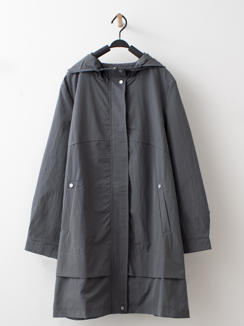 層次連帽風衣繡花領壓褶襯衫繡花純棉寬褲組合