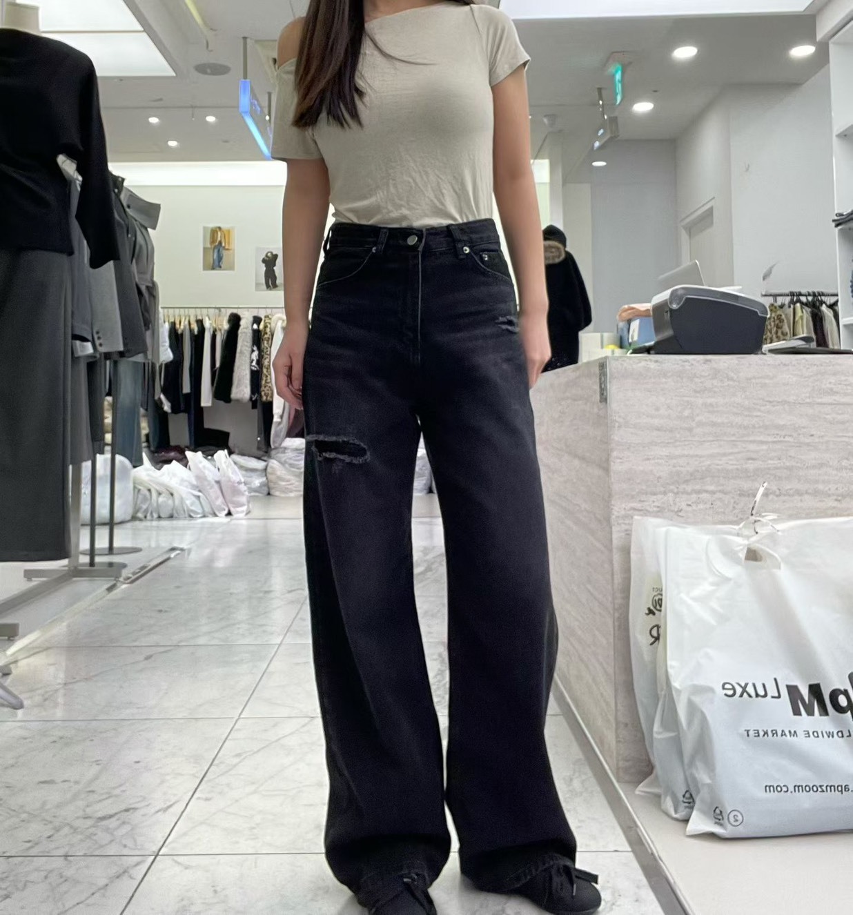 1224黑色破洞牛仔長褲